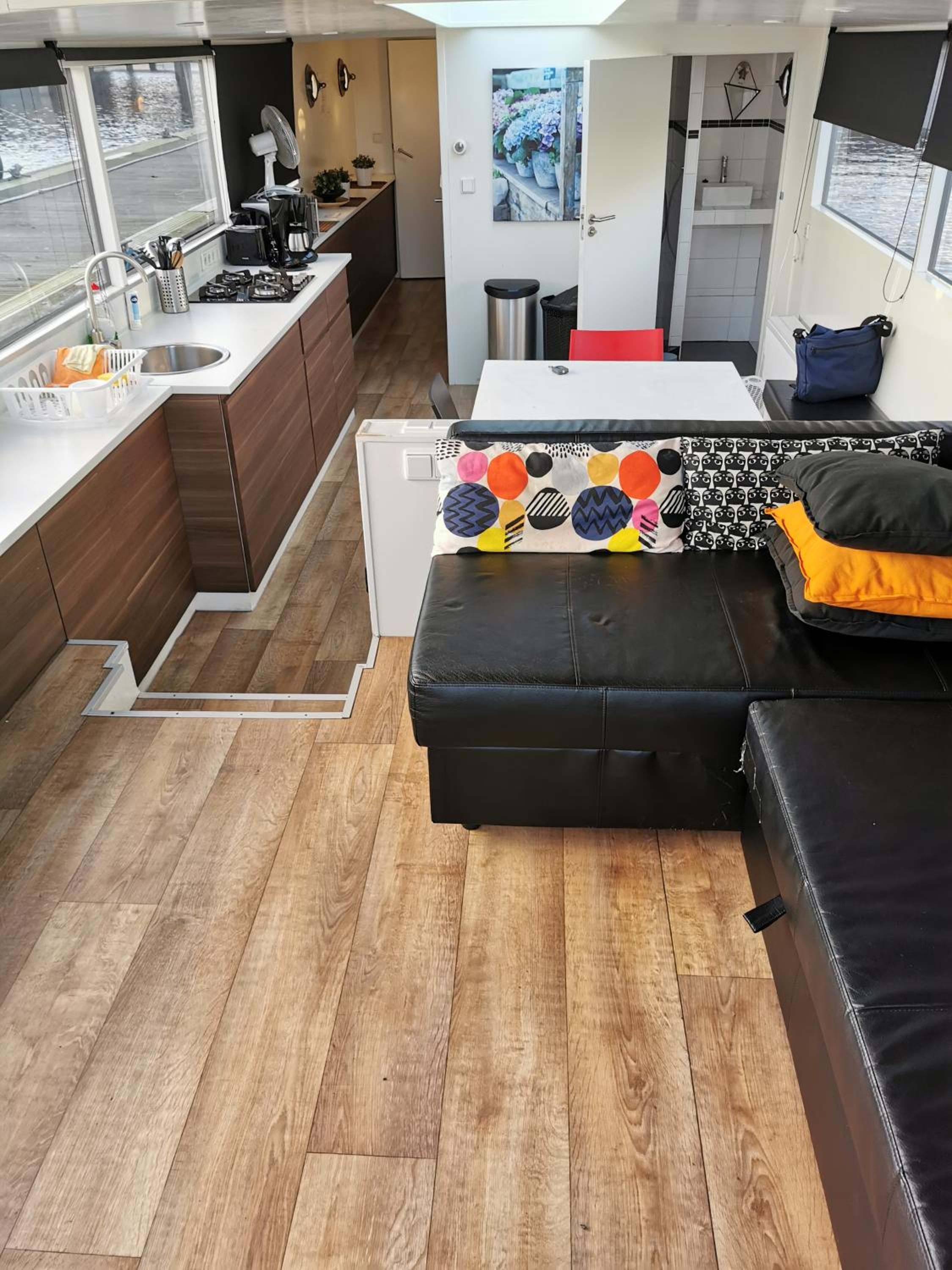 loft boat
