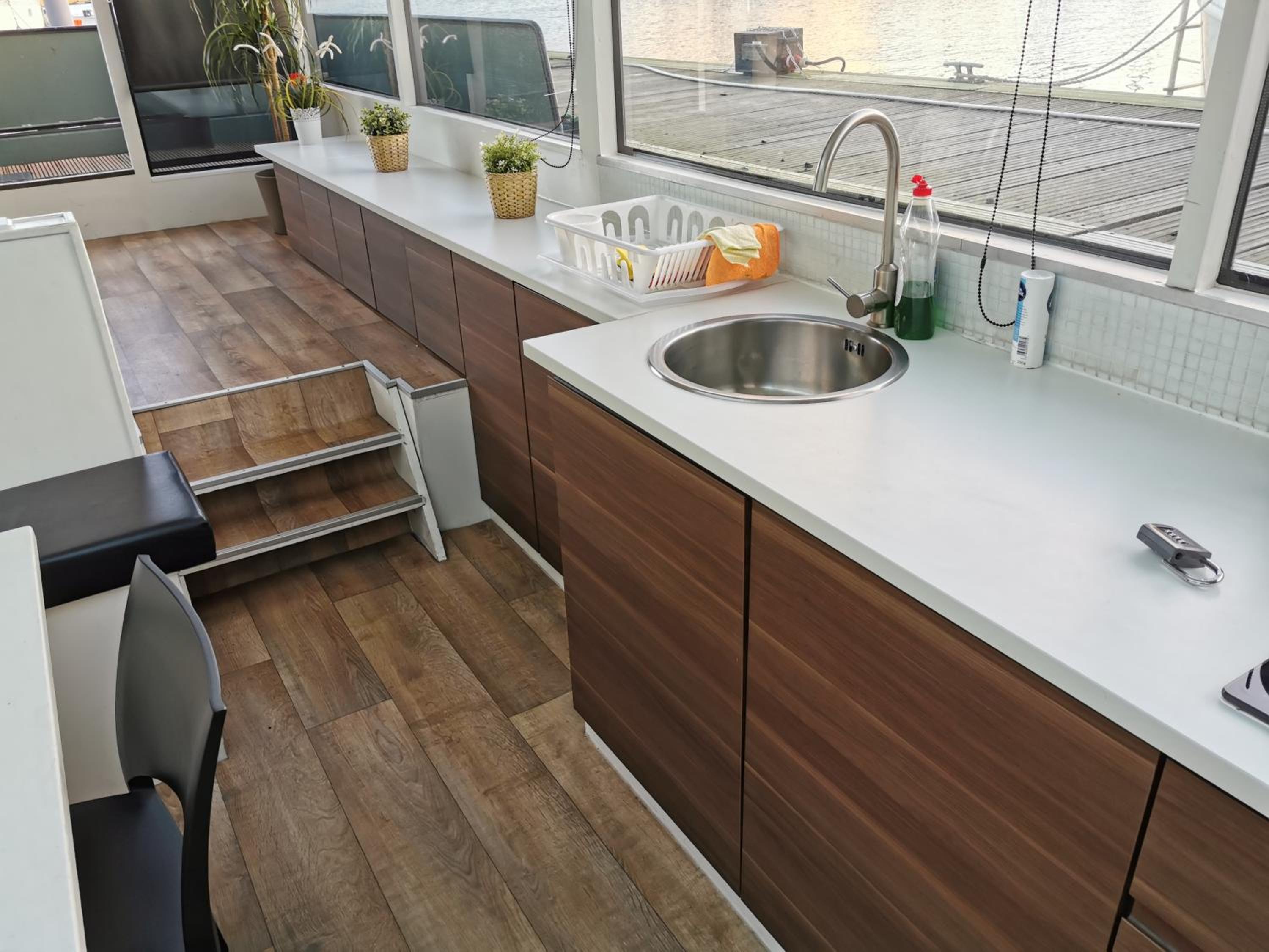 loft boat