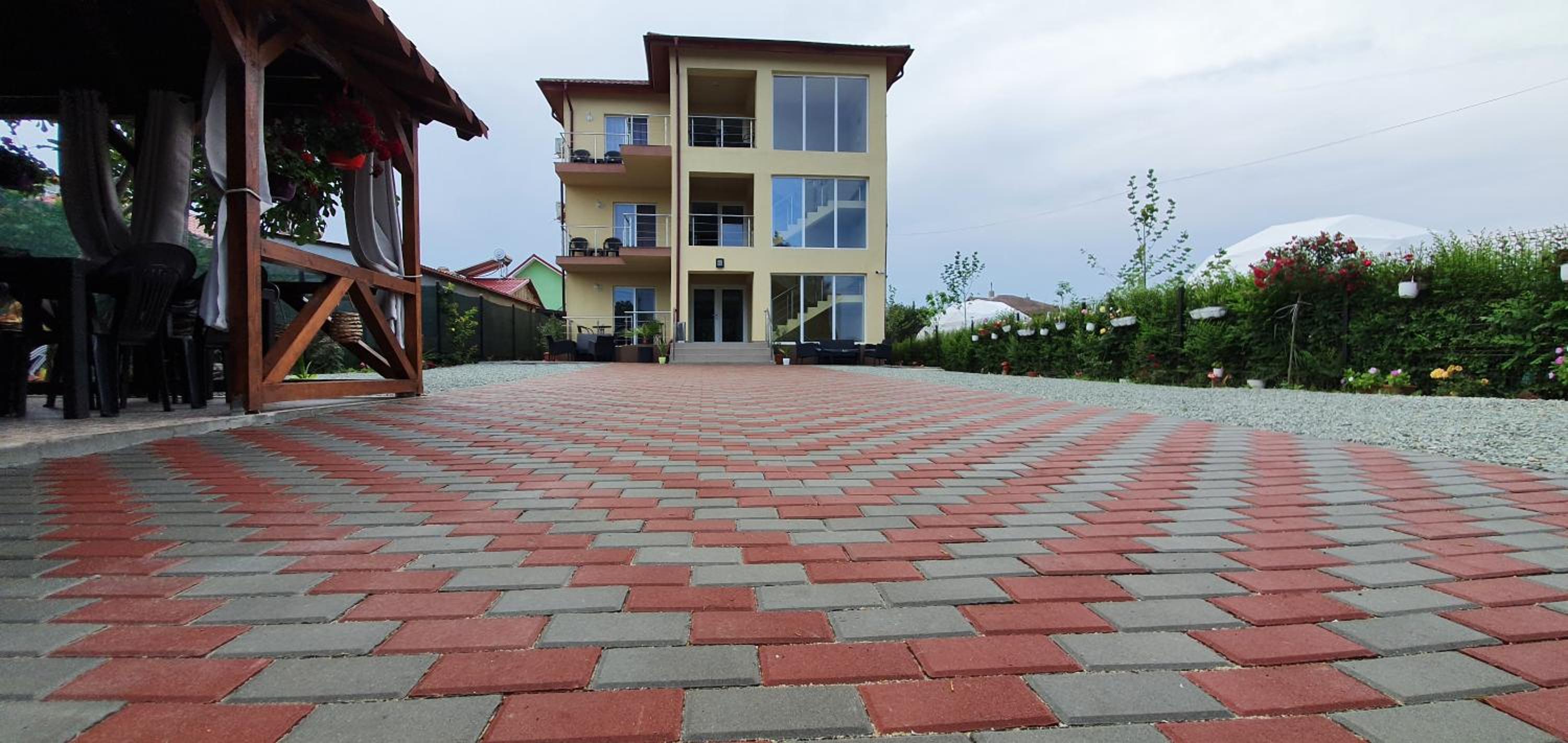 Photo 16