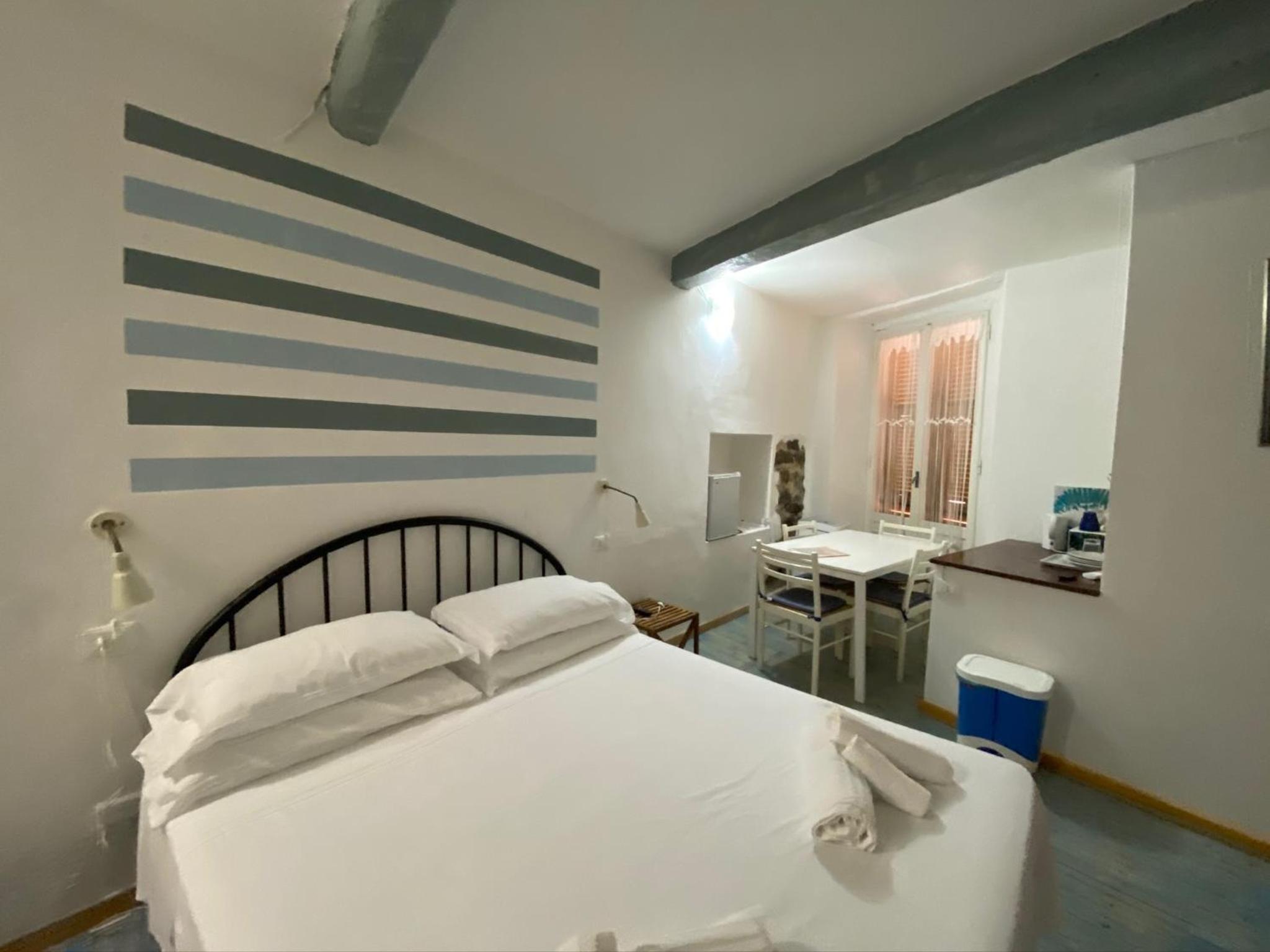 CARUGIO ROOMS Vernazza photo 4