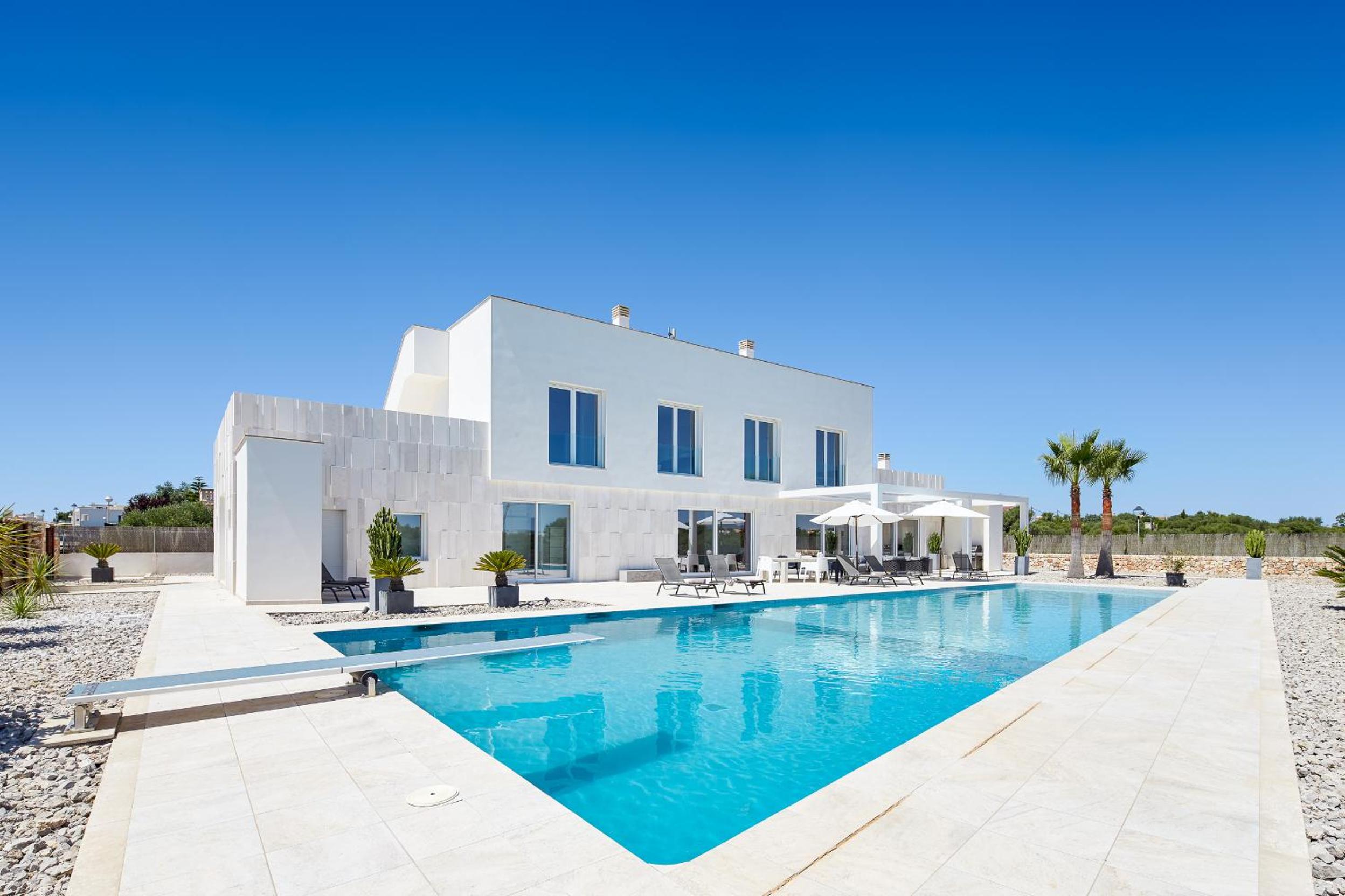 Hotel Villa Es Trenc - Image 1