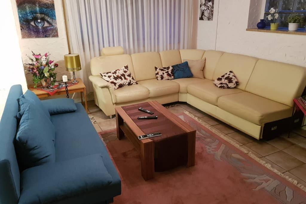 Ferienwohnung und Monteurwohnung mit großer begehbarer Dusche