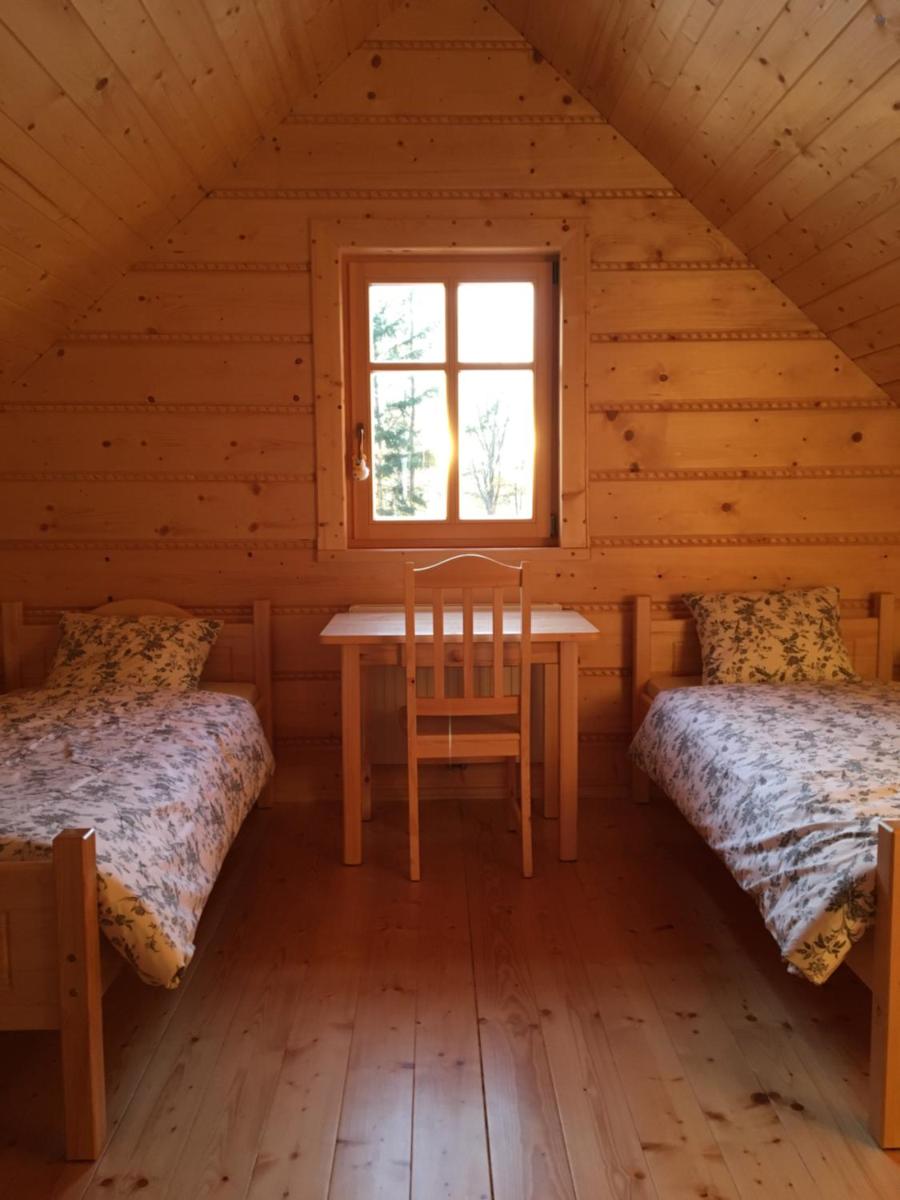 Photo 8