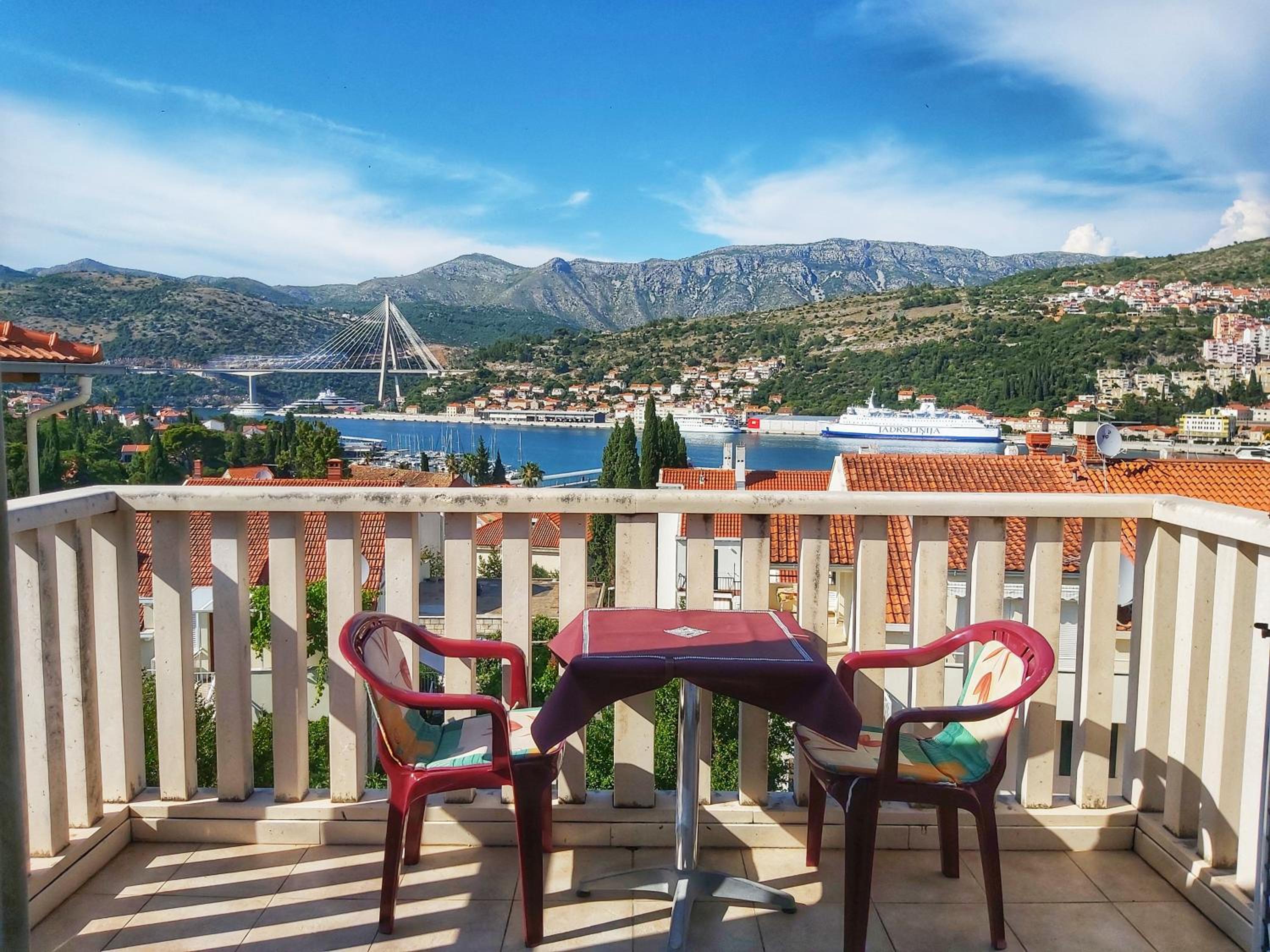 Adria Apartments and Rooms