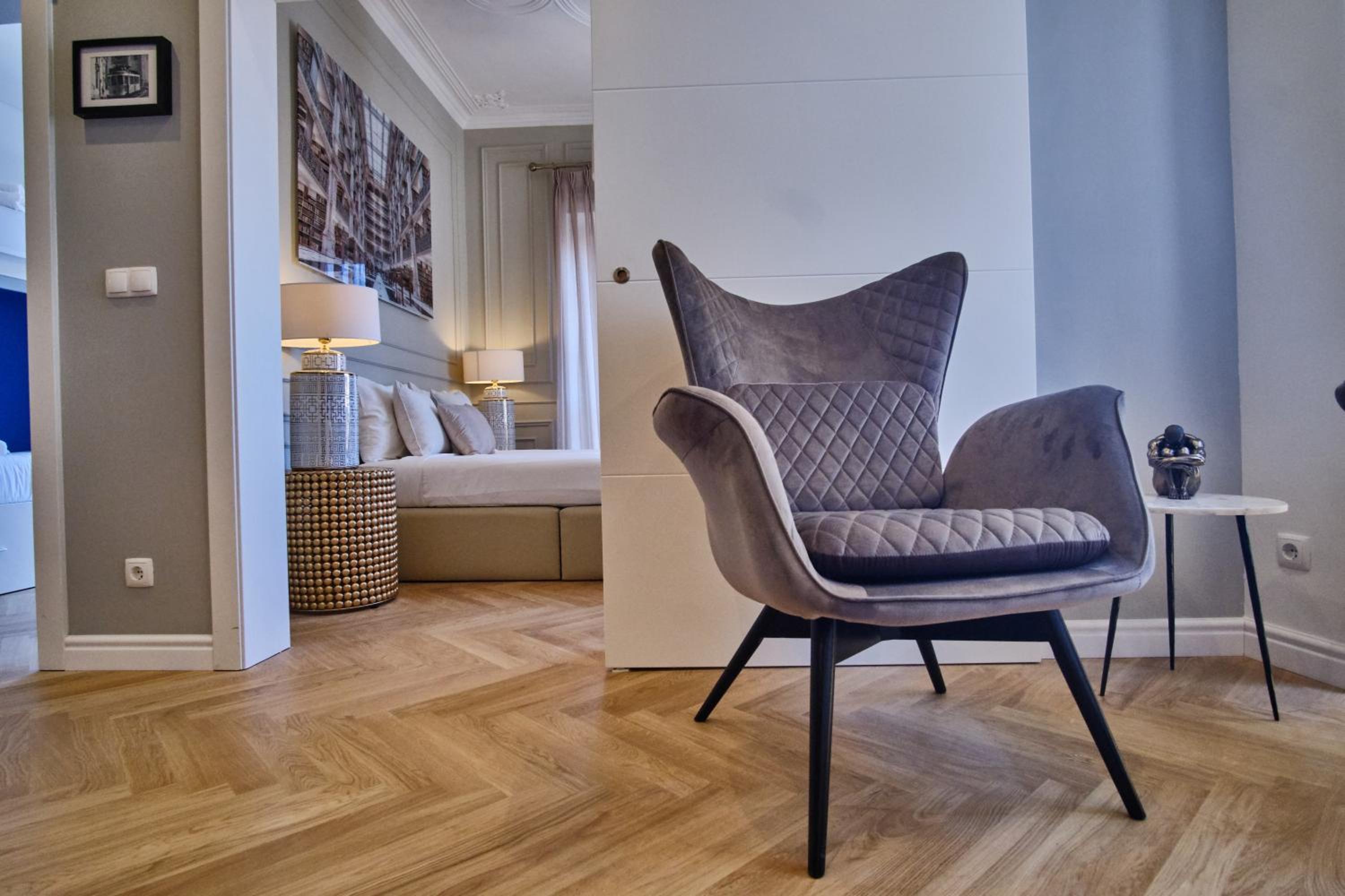 GLAMOROUS and CENTRAL ALFAMA RIVERVIEW view 3