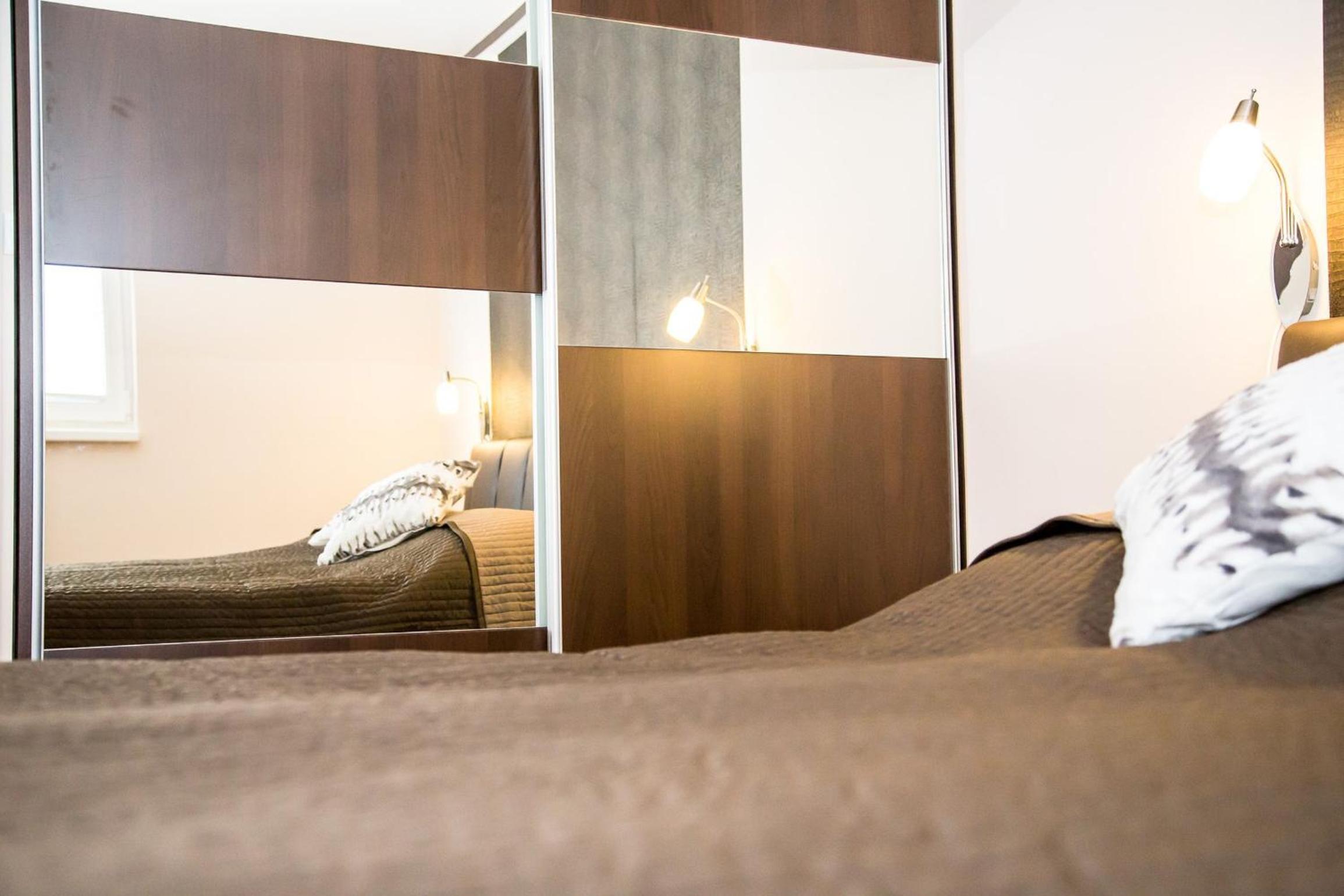 Arpad Bridge Apartments