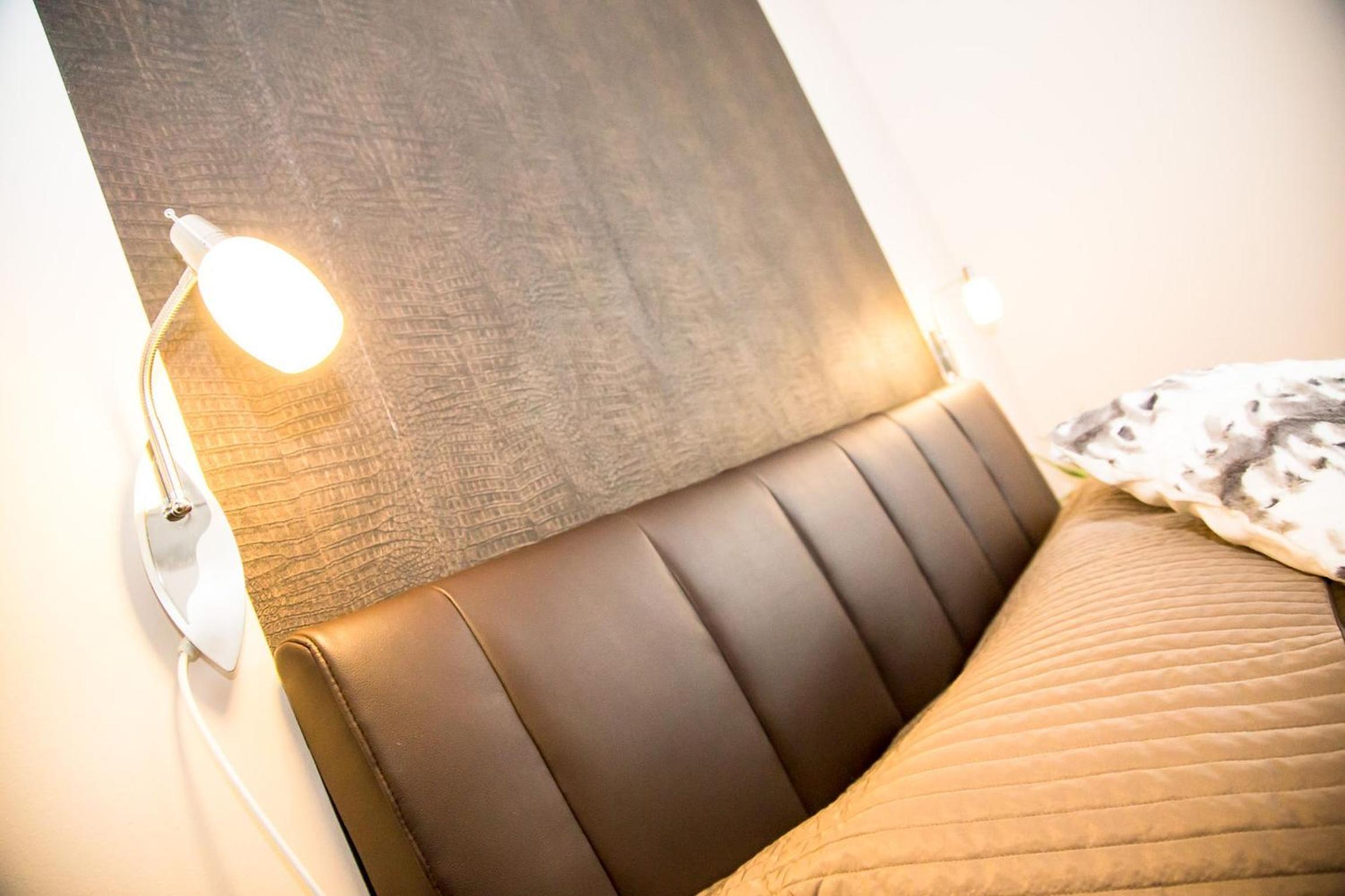Arpad Bridge Apartments