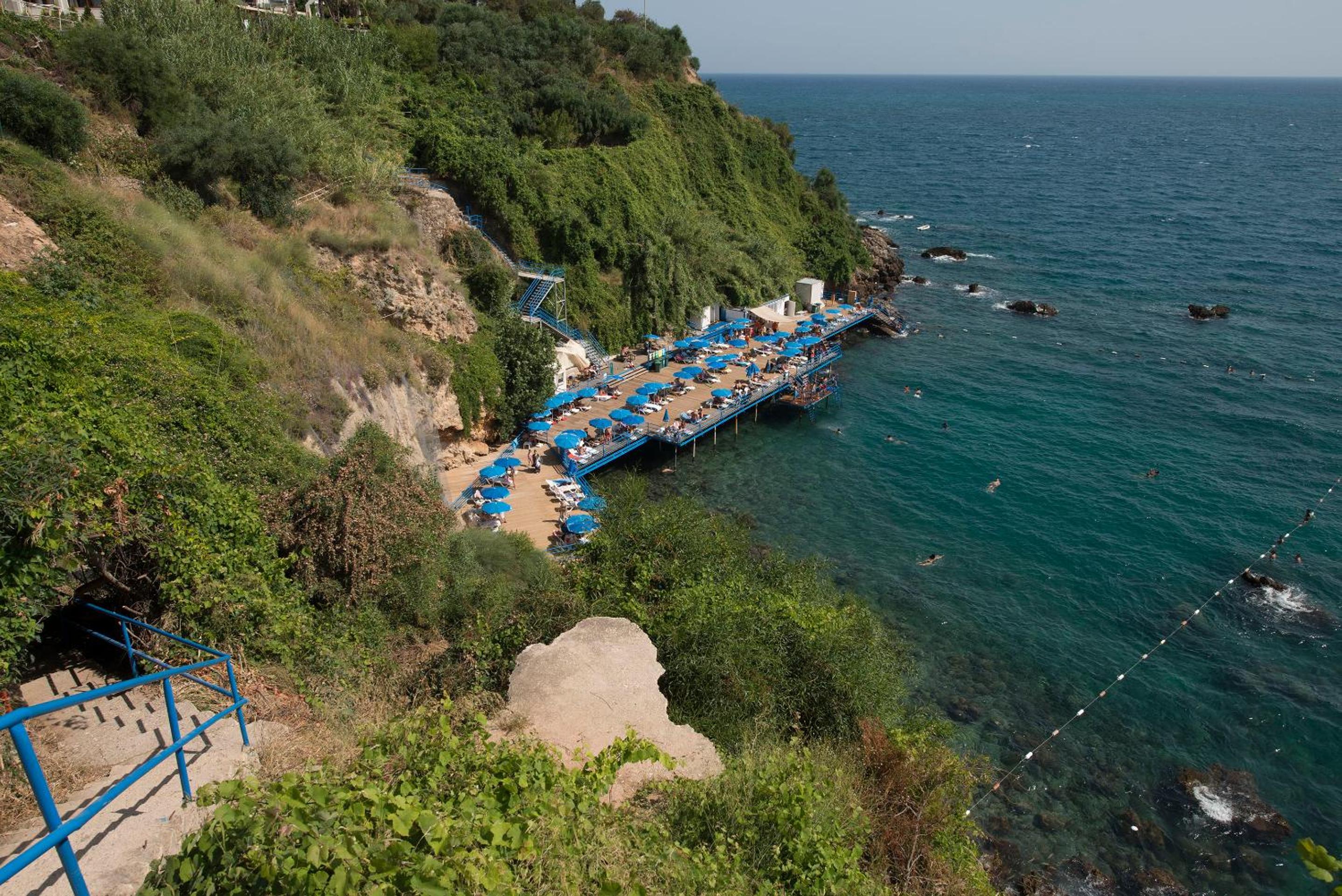 Pure Blanche Hotel - Image 32