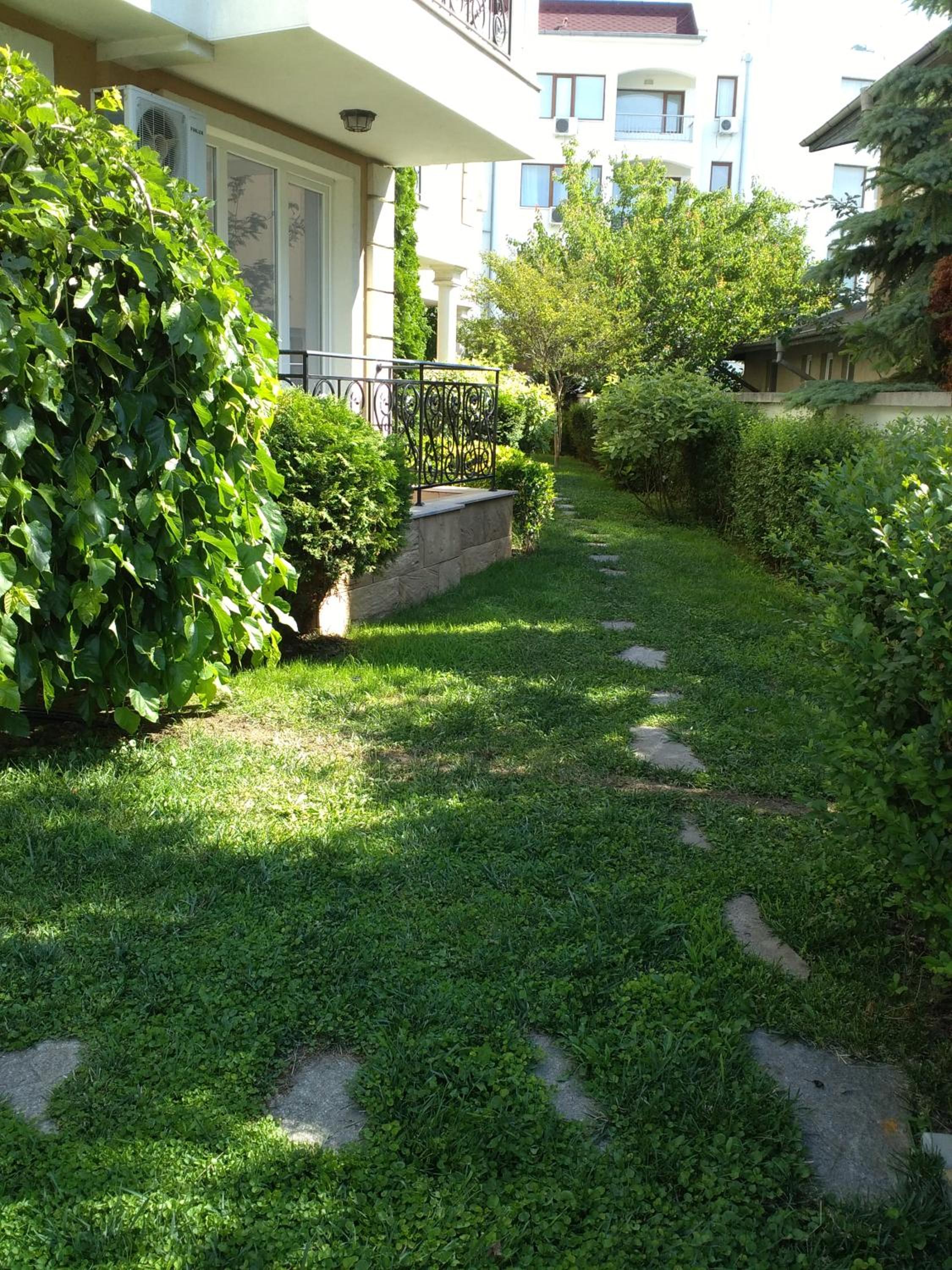 Photo 24