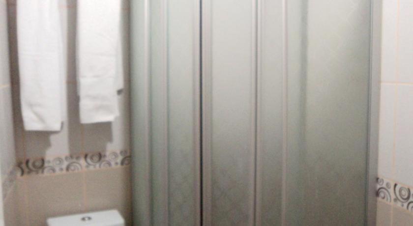 Tac Hotel - Image 22