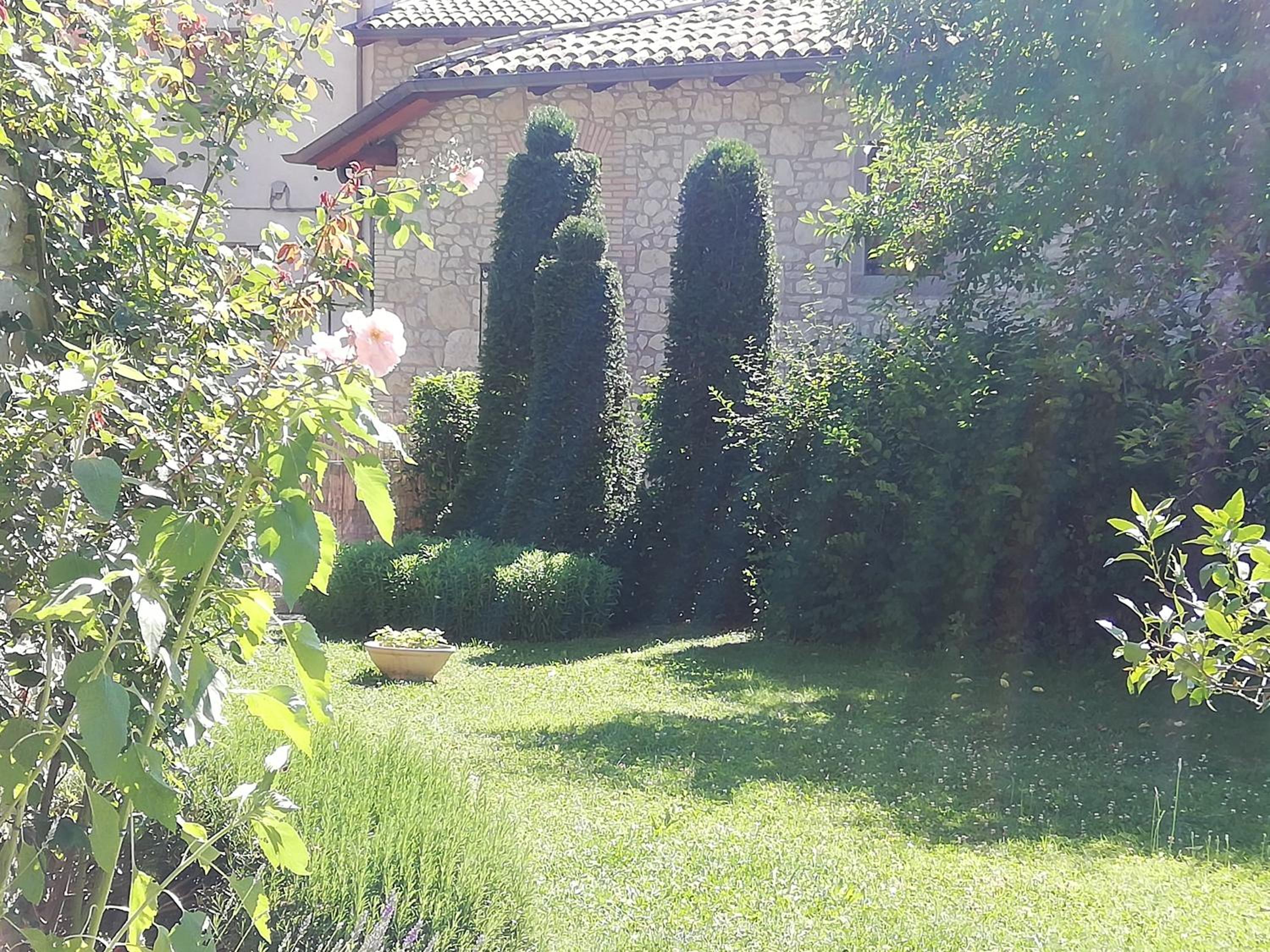 Photo 34