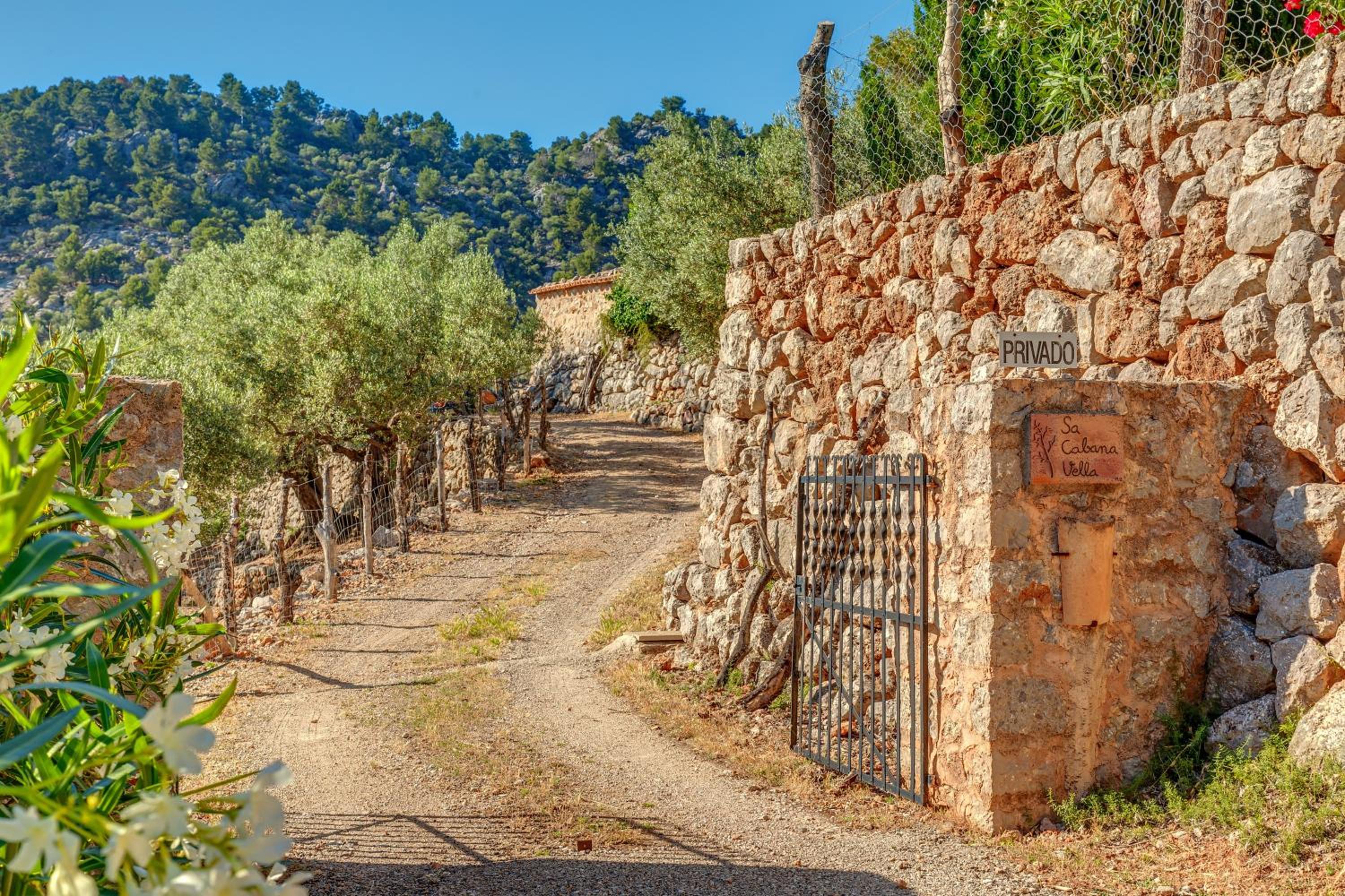 Sa Cabana Vella Fornalutx view 5