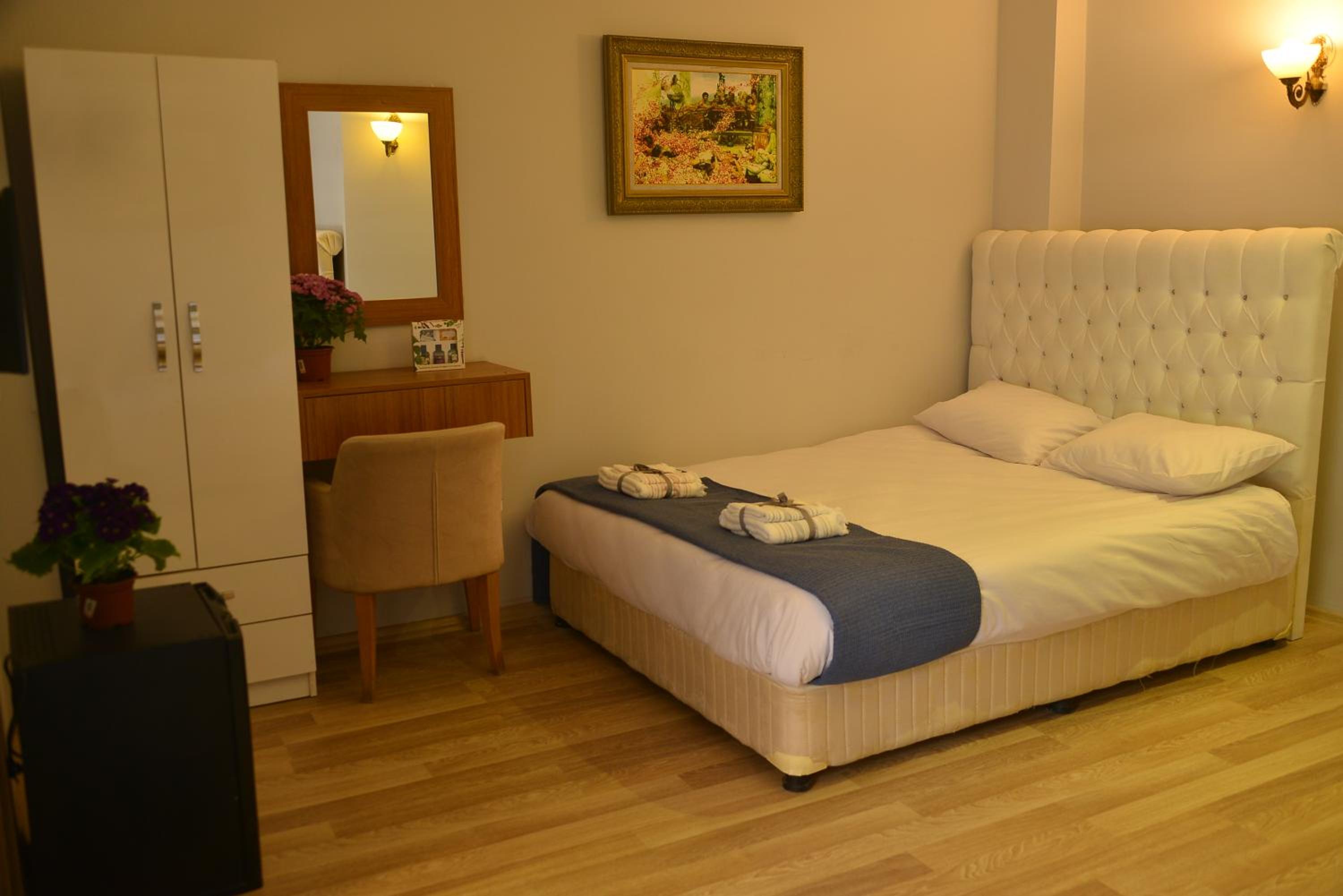 Pure Diamond Otel - Image 28