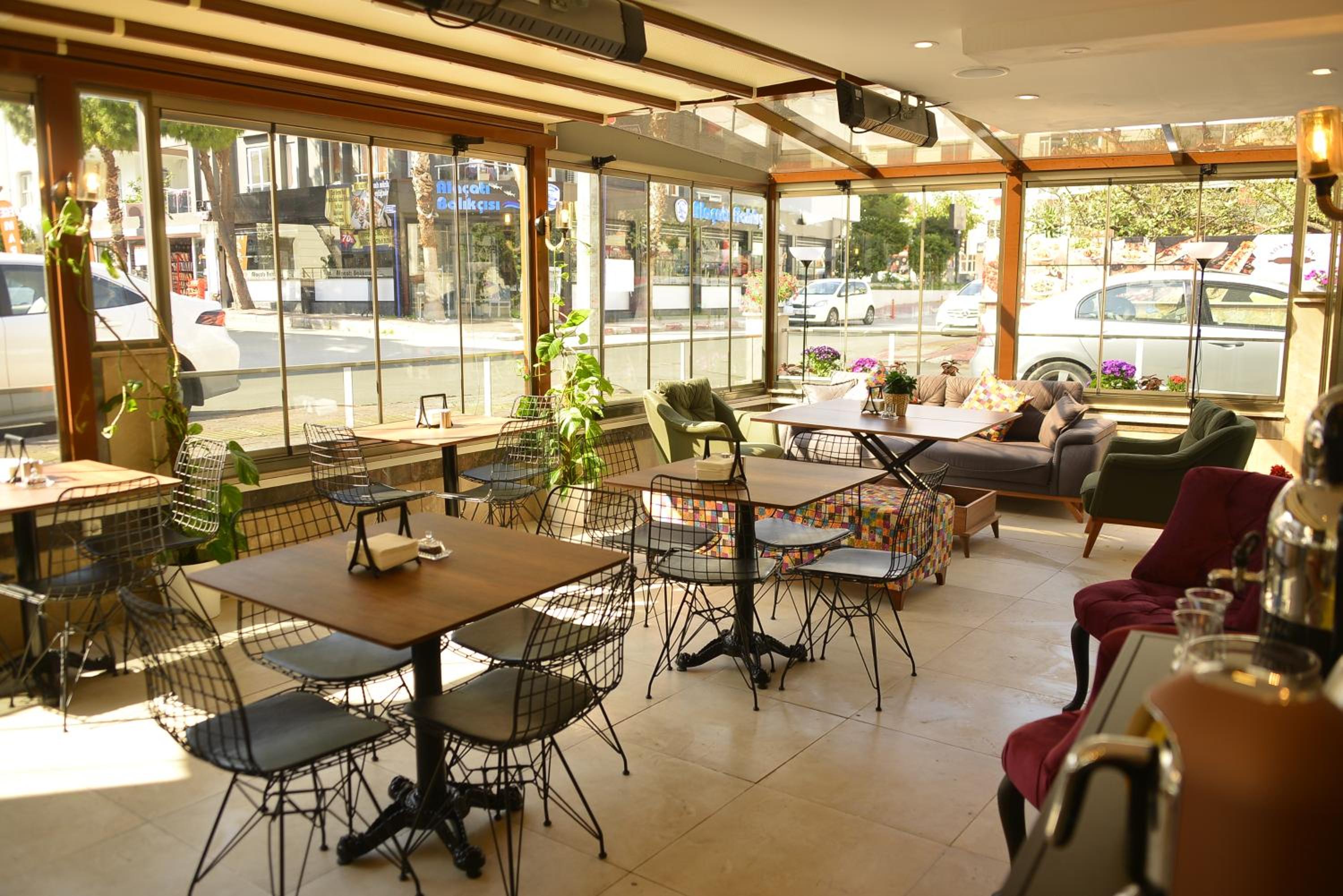 Pure Diamond Otel - Image 11