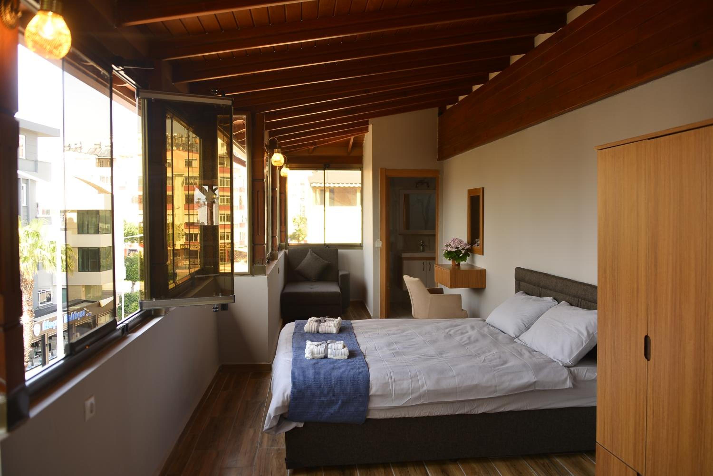 Pure Diamond Otel - Image 34