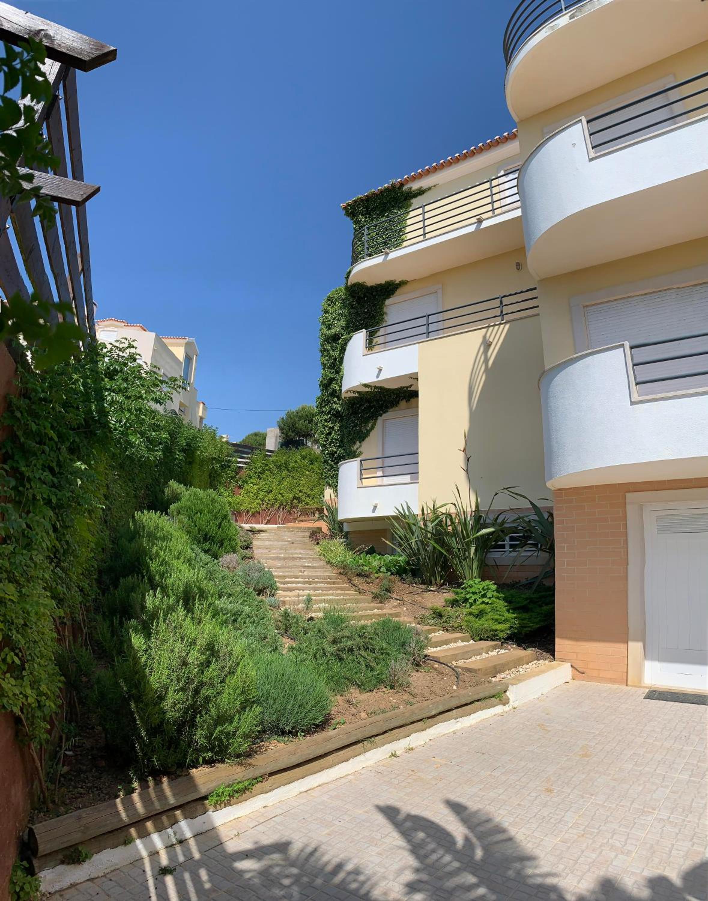 Hotel Sleep & Surf Ericeira - Portugal