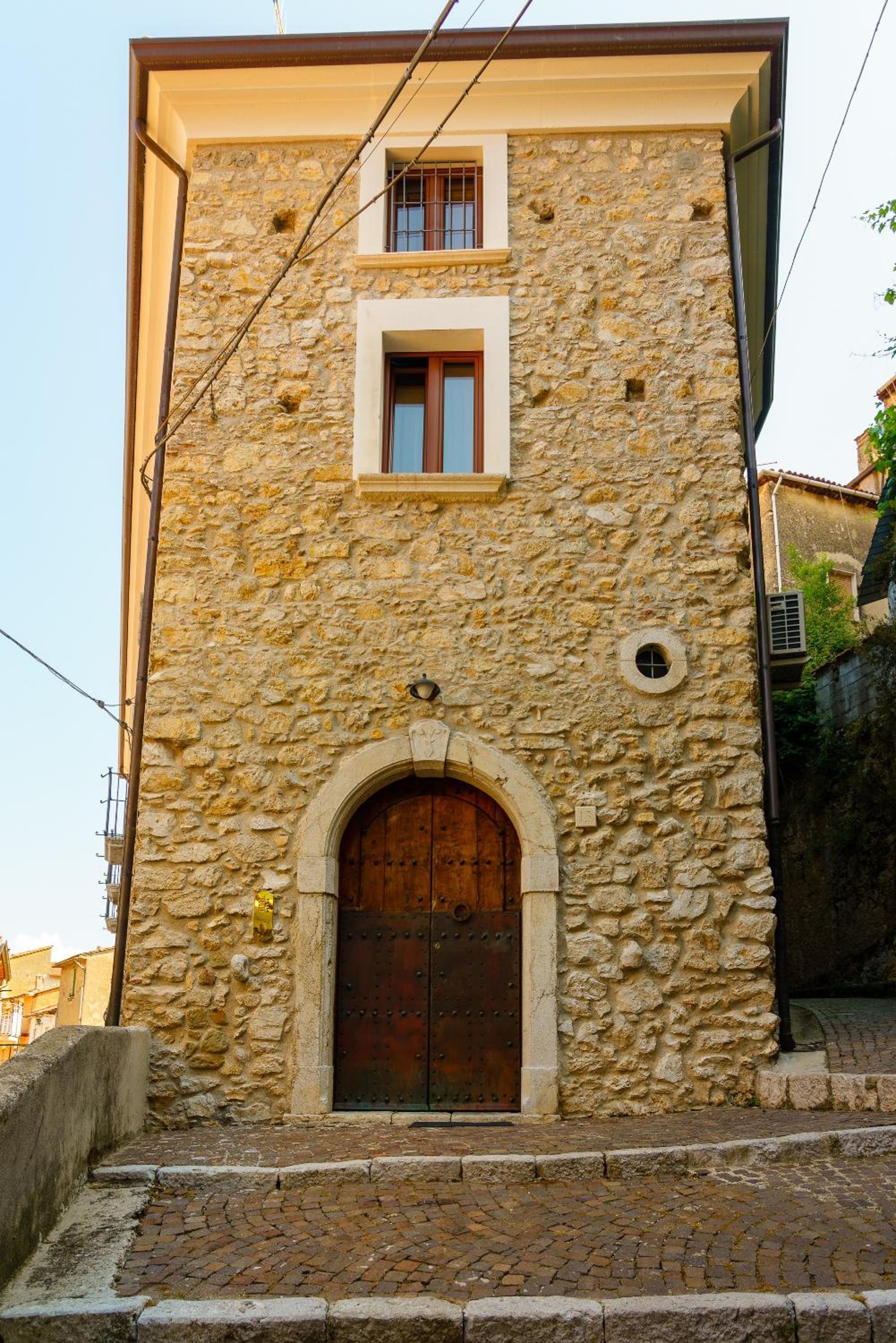 Photo 7