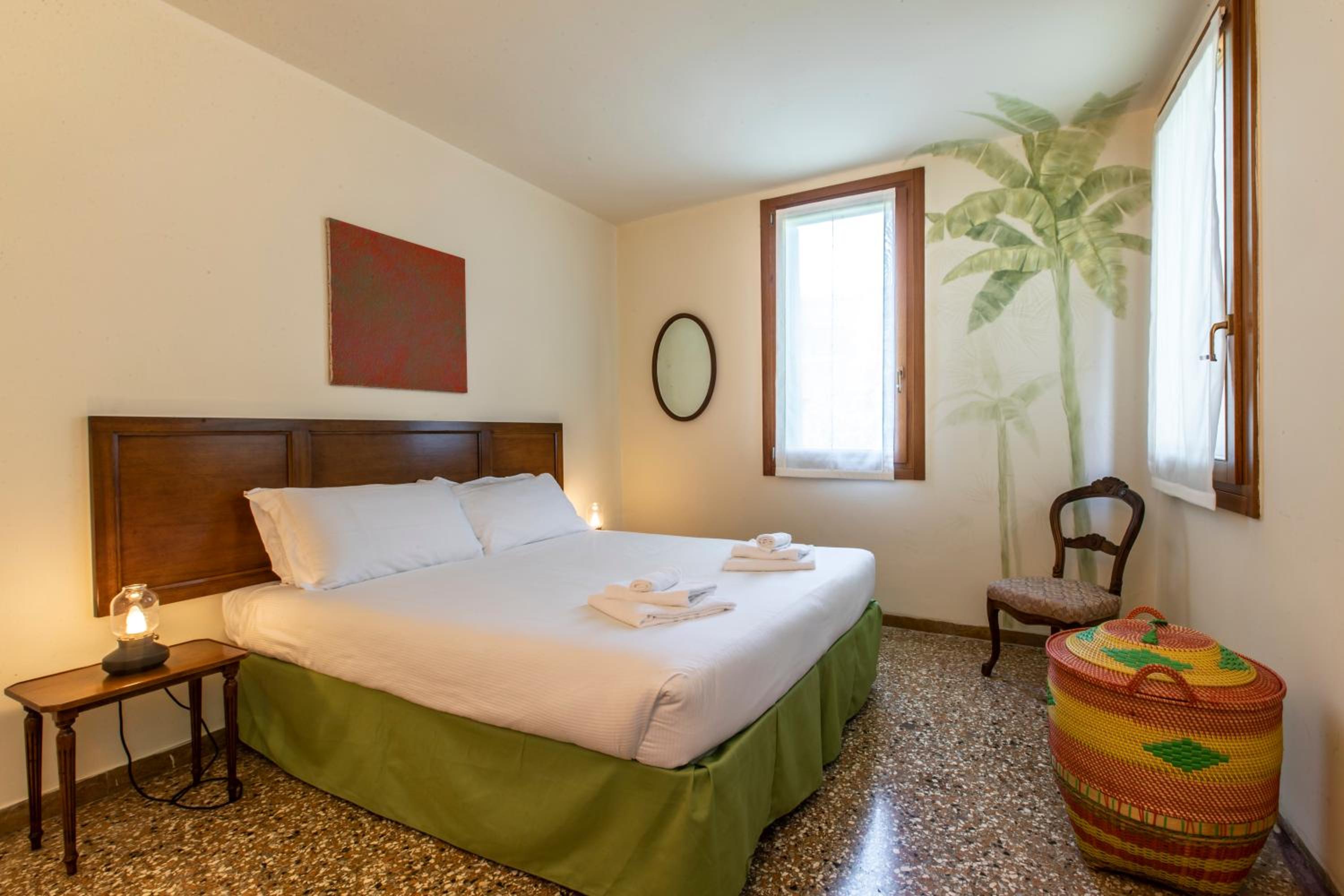 Riva De Biasio Charming Apartment