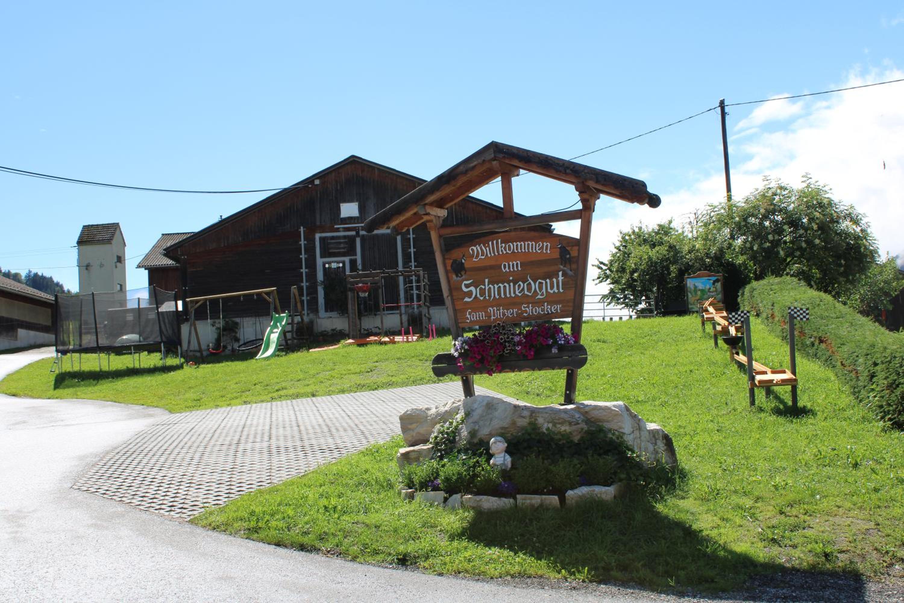 Schmiedgut view 2