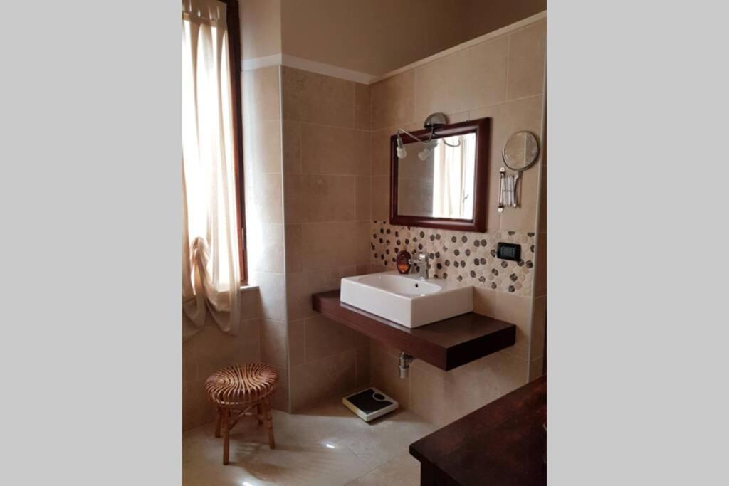 DUETERRE Apartment
