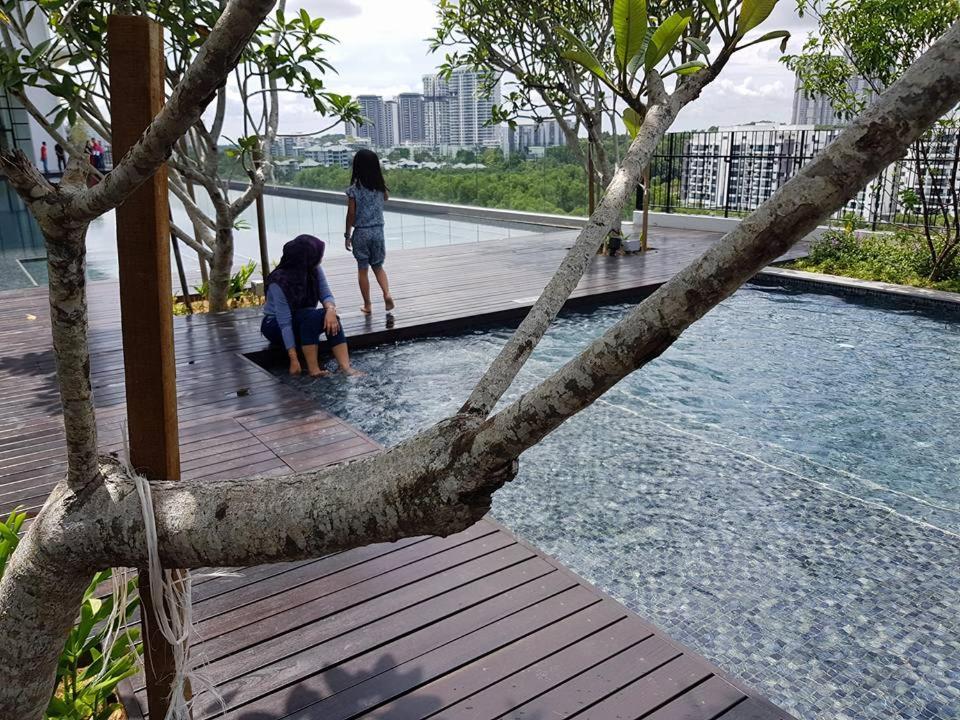MyCozySOHO with Excellent Swimming Pool View photo 3