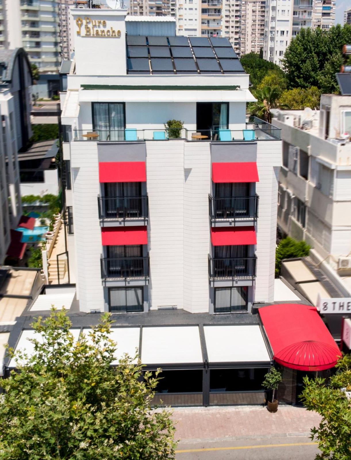 Pure Blanche Hotel - Image 49