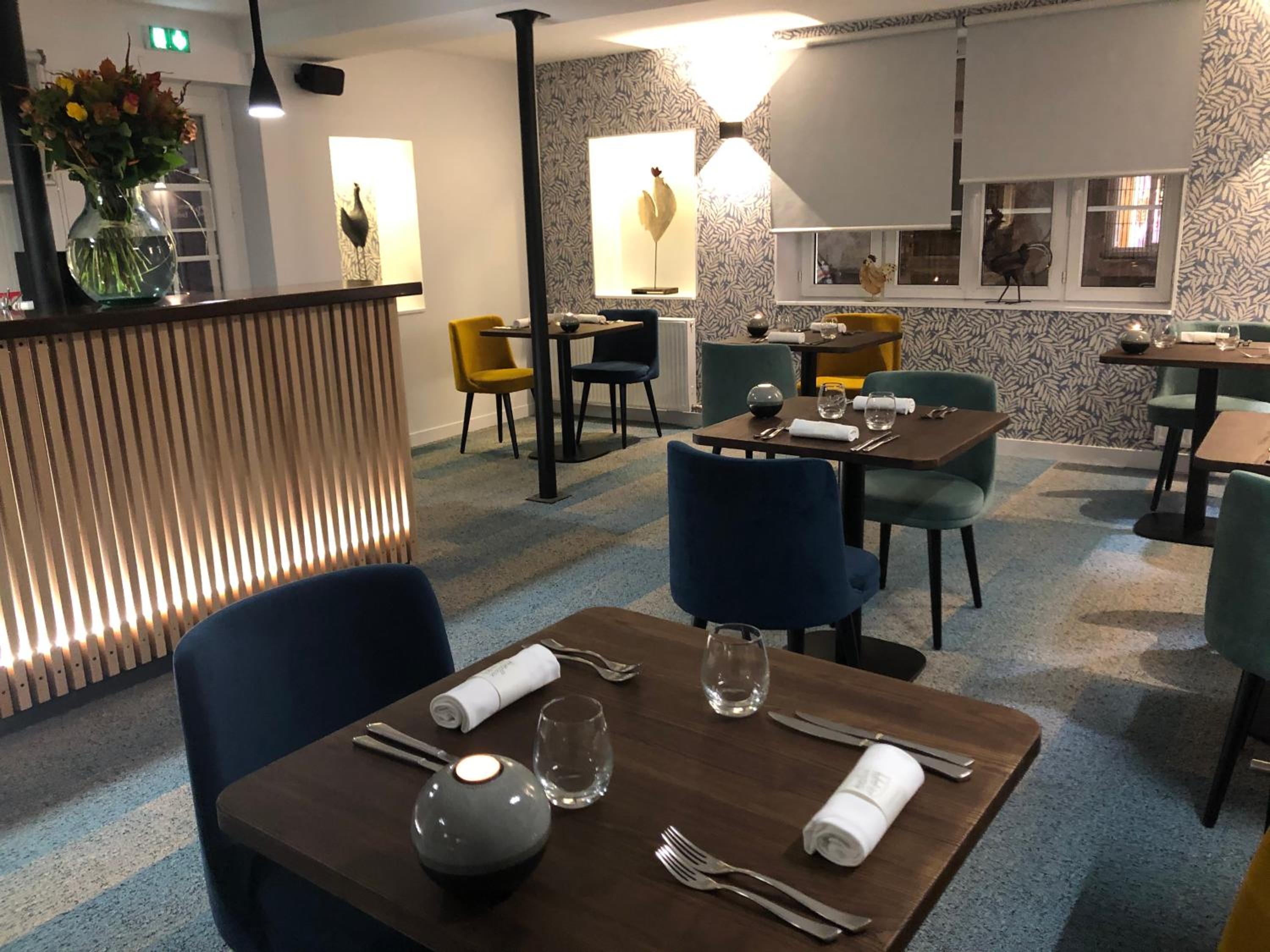 restaurant