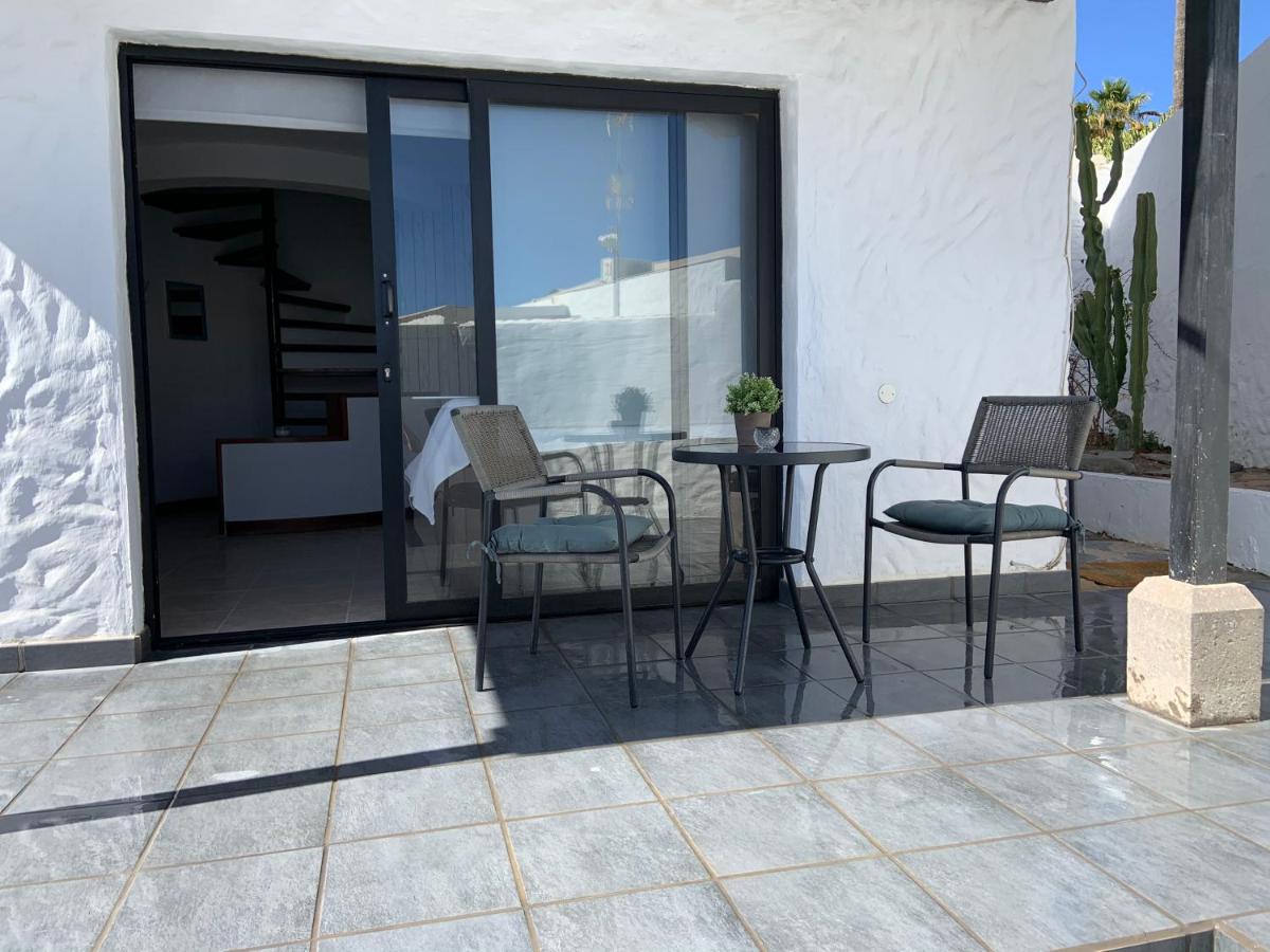 3BR Bungalow - Private Solarium - Sea Views photo 2