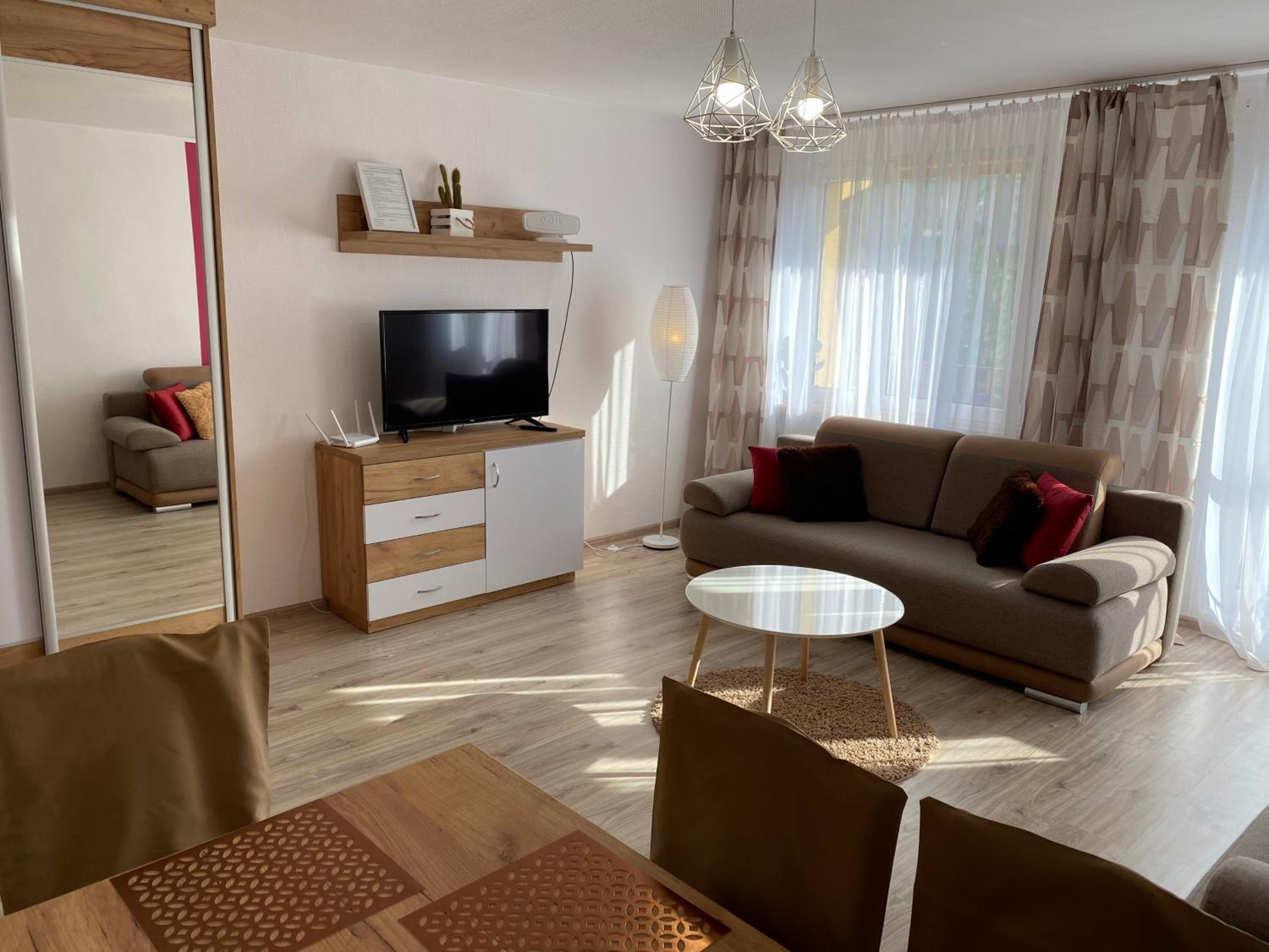 APARTAMENT MARTYNKA view 4