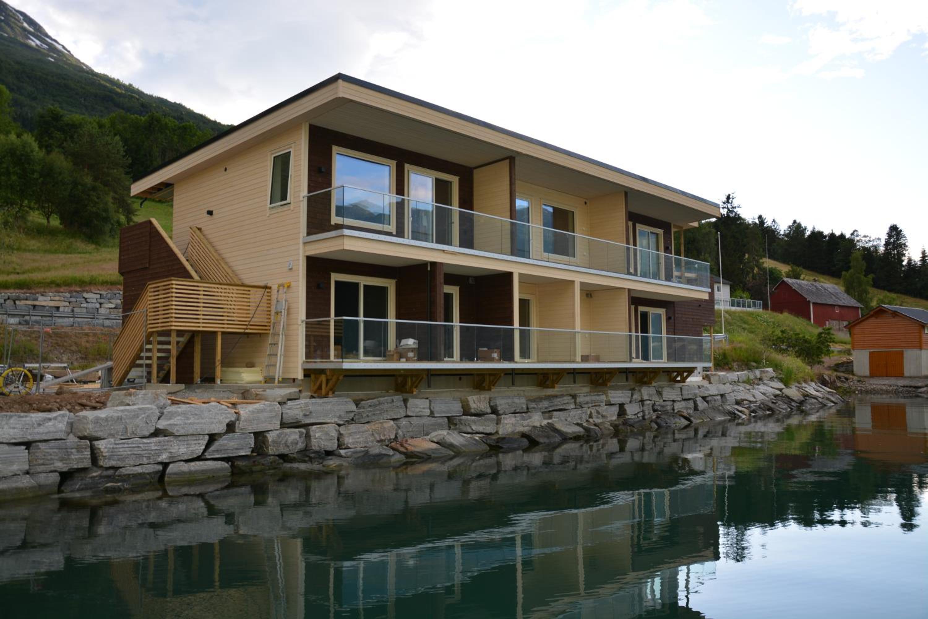 Hotel Nesset Fjordcamping - Image 1