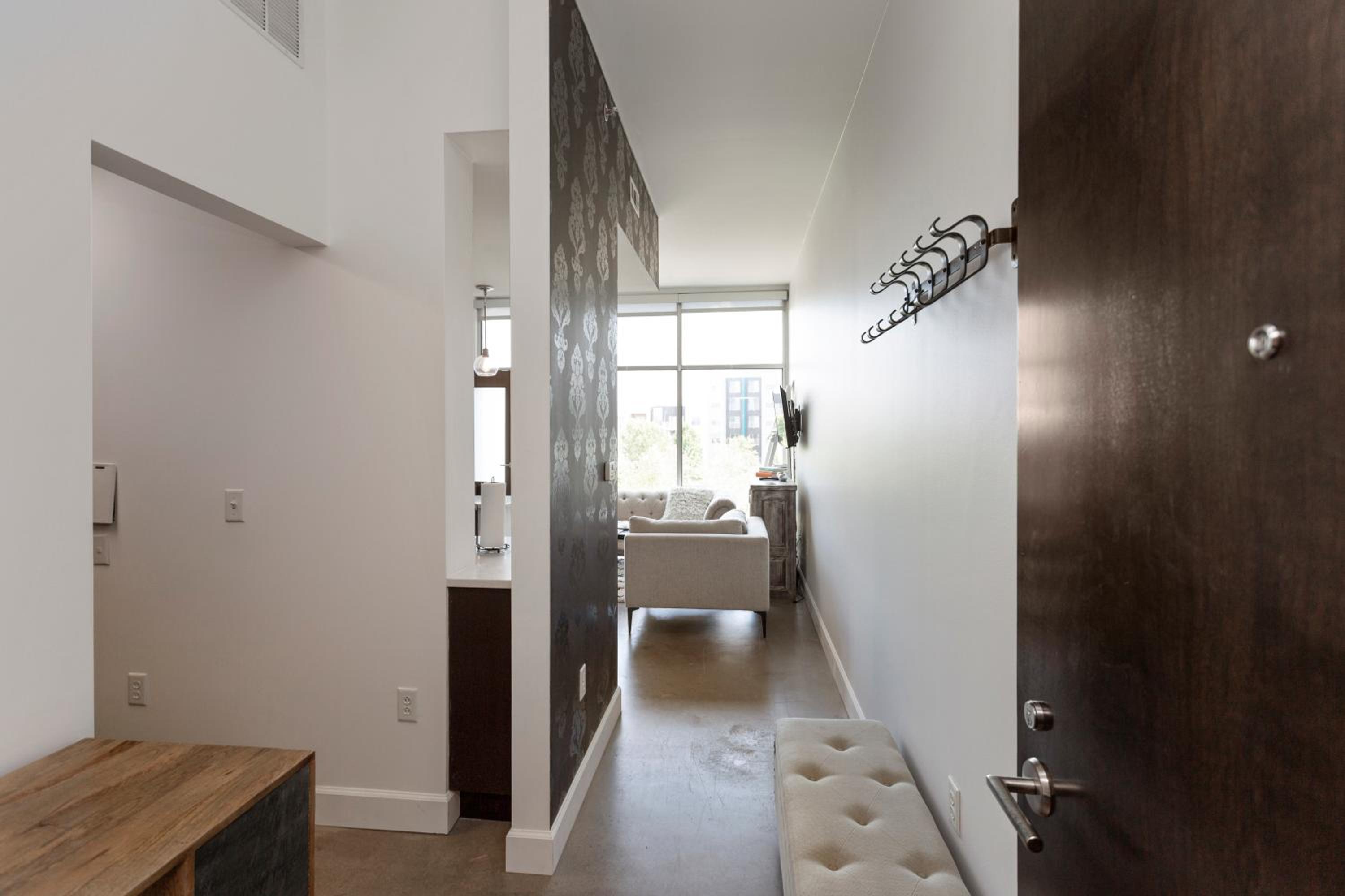 Soak up the Opulent Feel of a Lavish Monochrome Abode view 3
