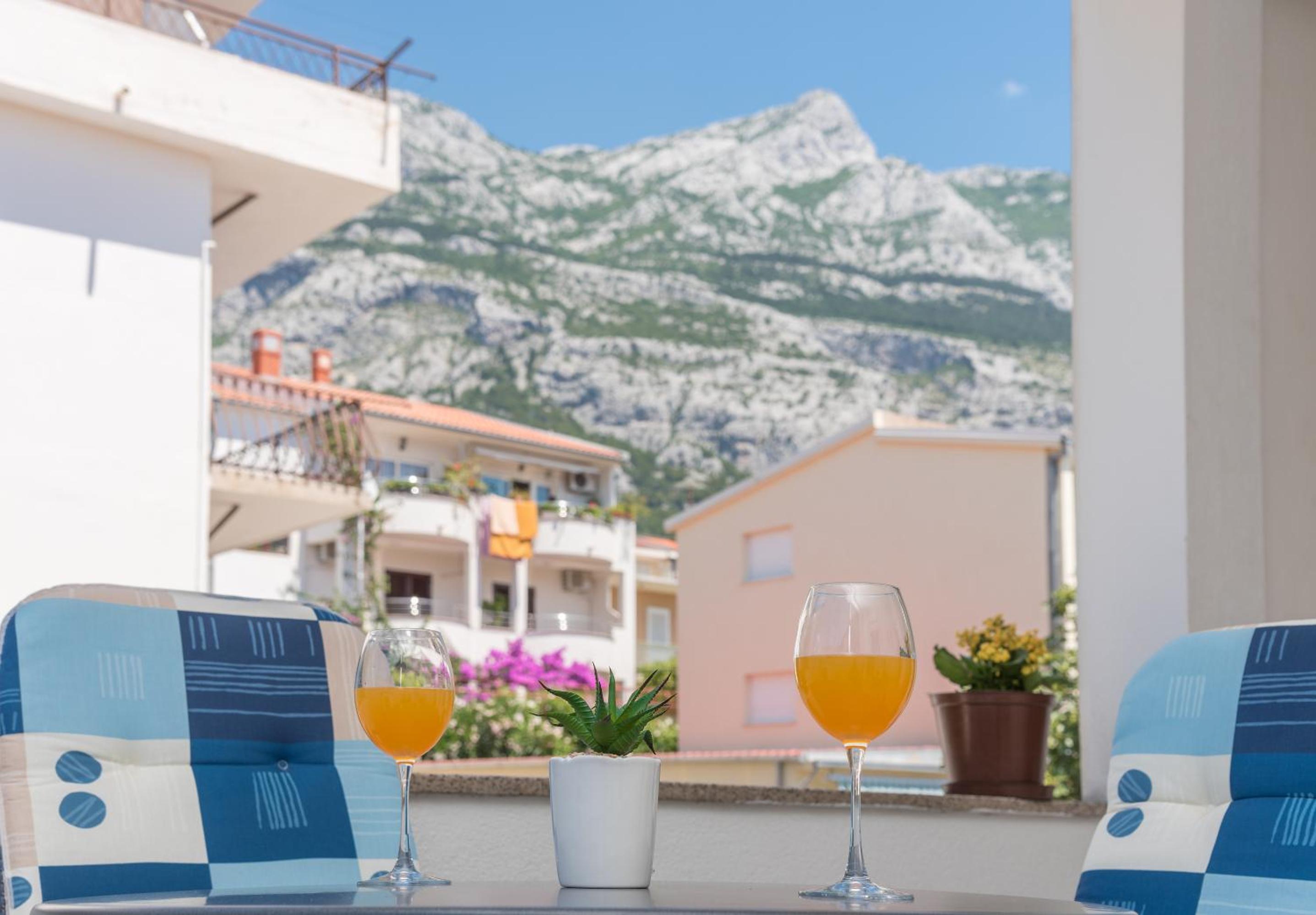 Apartments PETRUSIC view 2