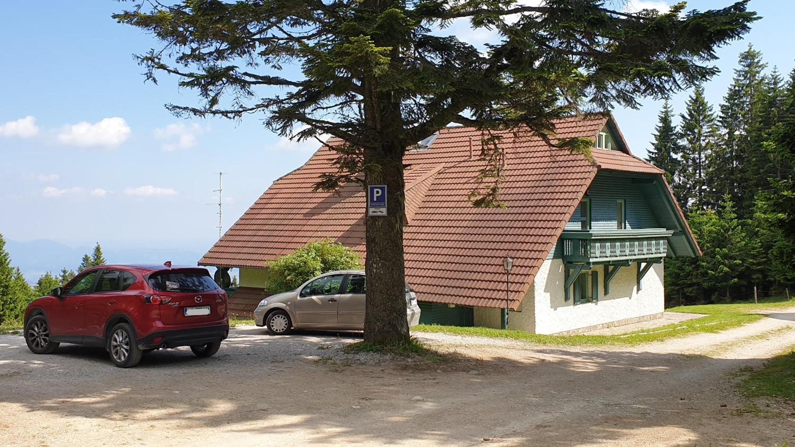 Photo 11