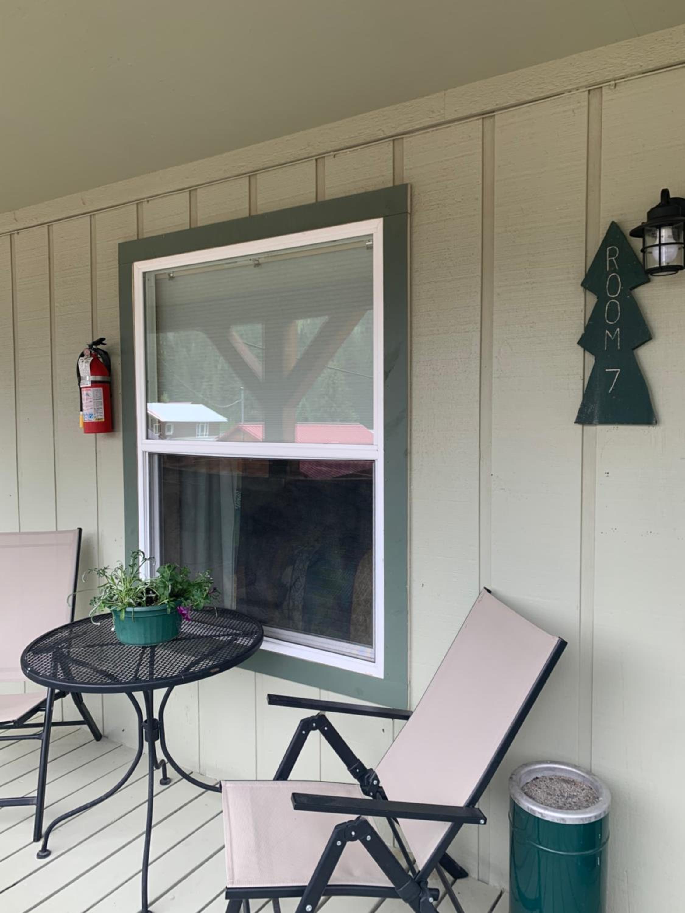 Elk Horn Lodge Motel and Cabins view 3