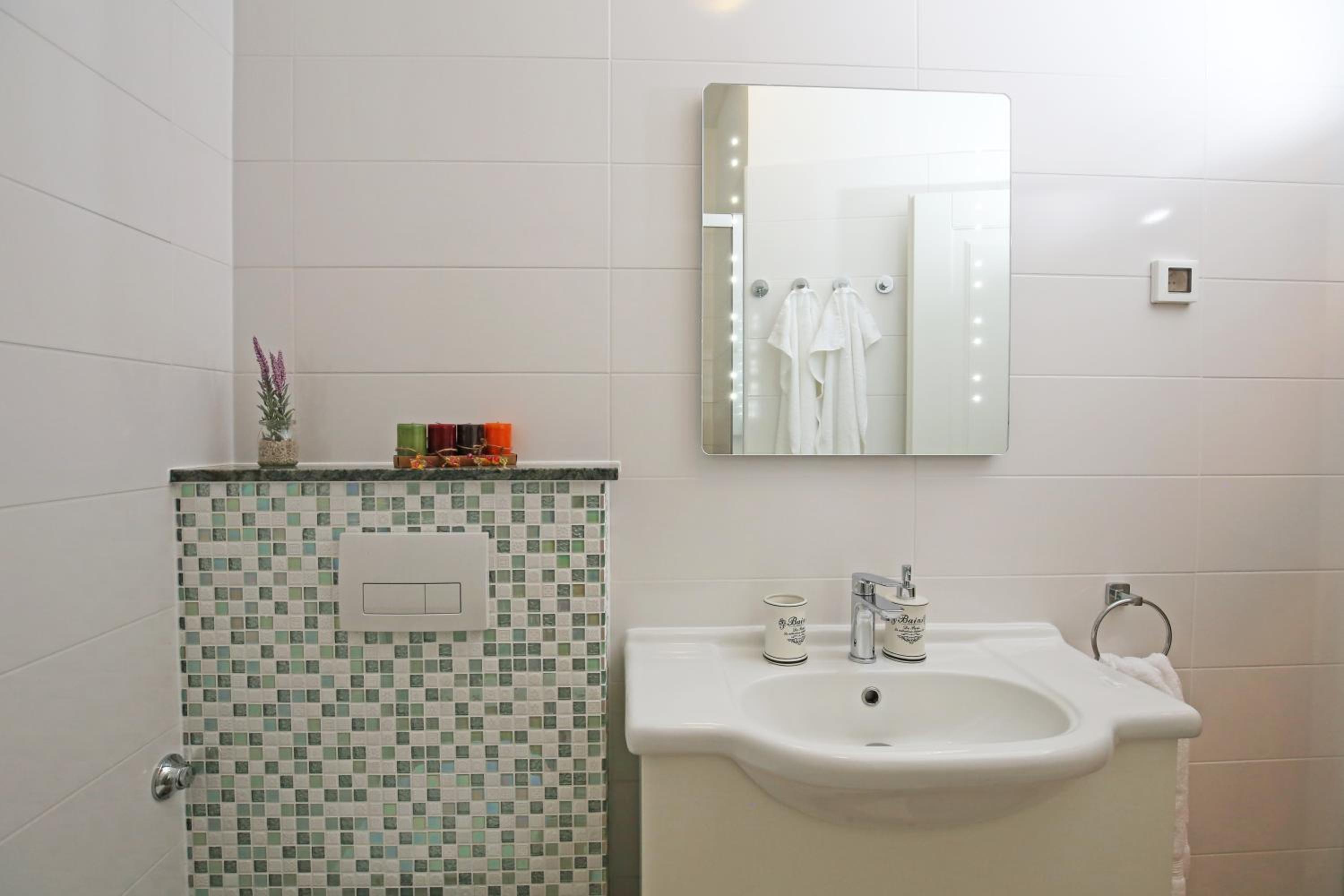 Apartments Paola