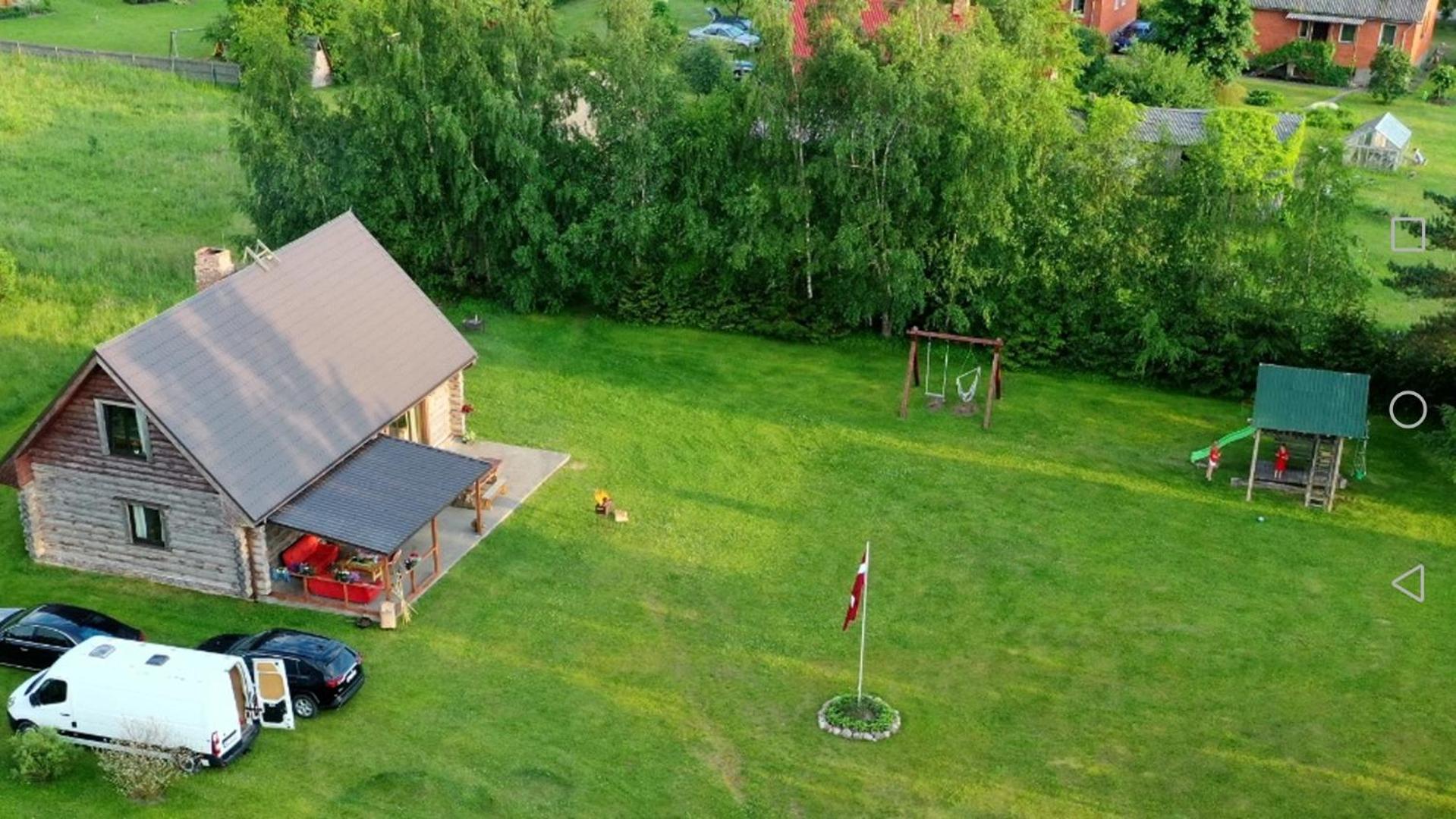 Photo 46