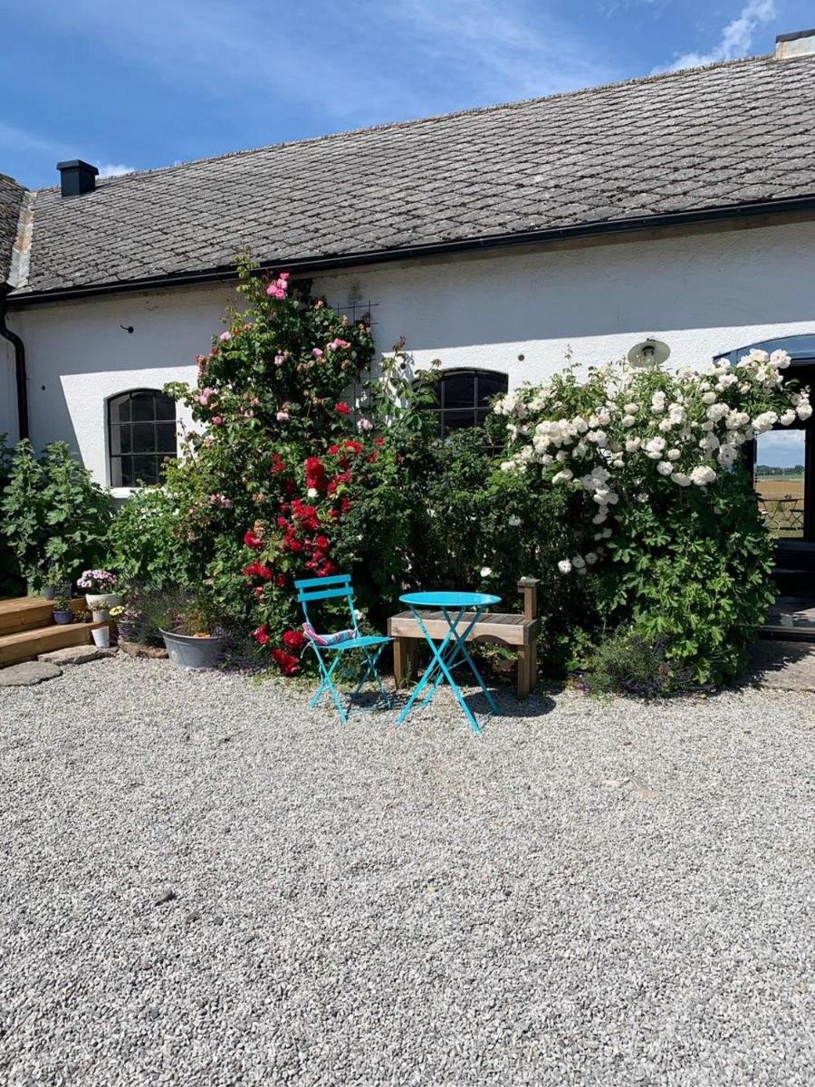 Rävåkra Bed & Breakfast