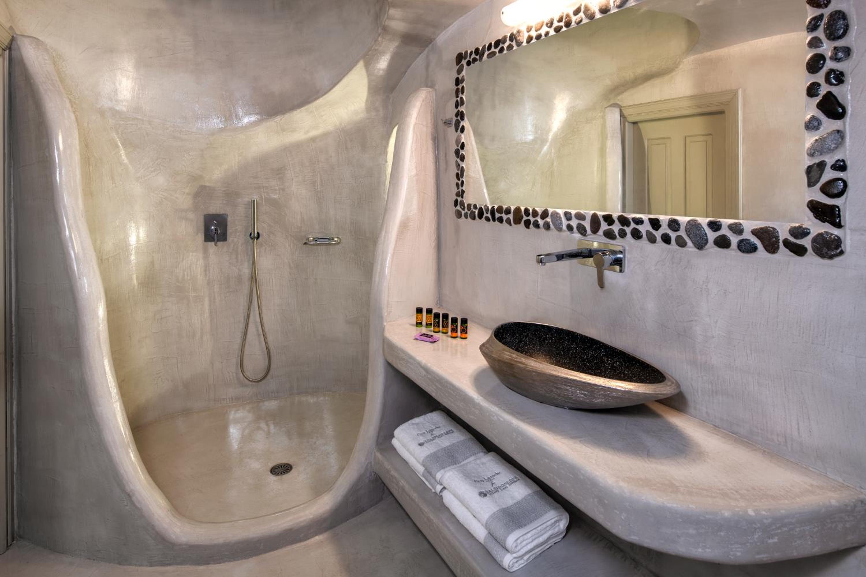 Kaleidoscope Oia Suites photo 5