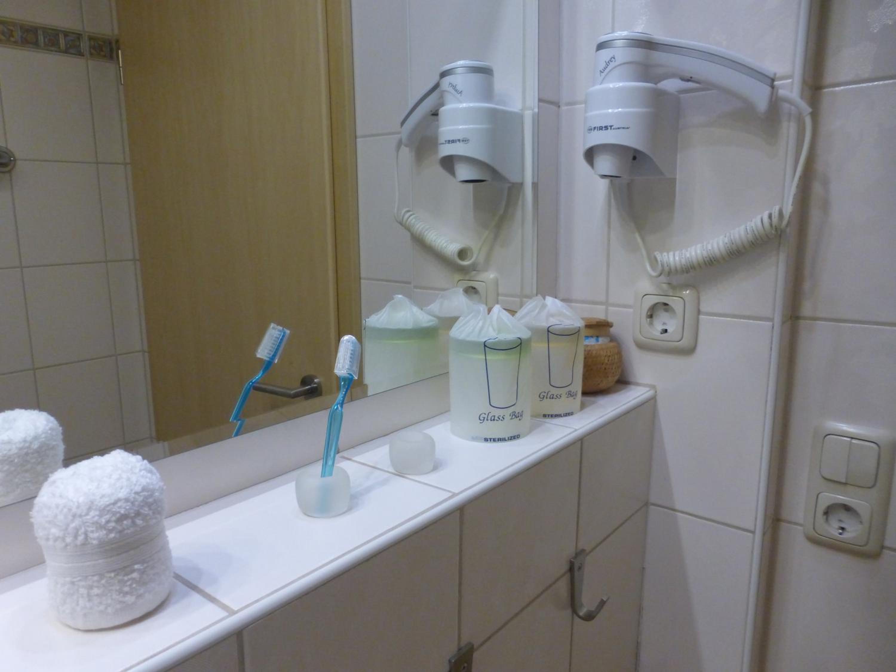 Photo 31