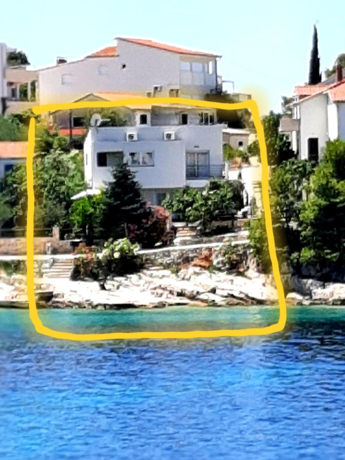 Apartments Petrovic view 4