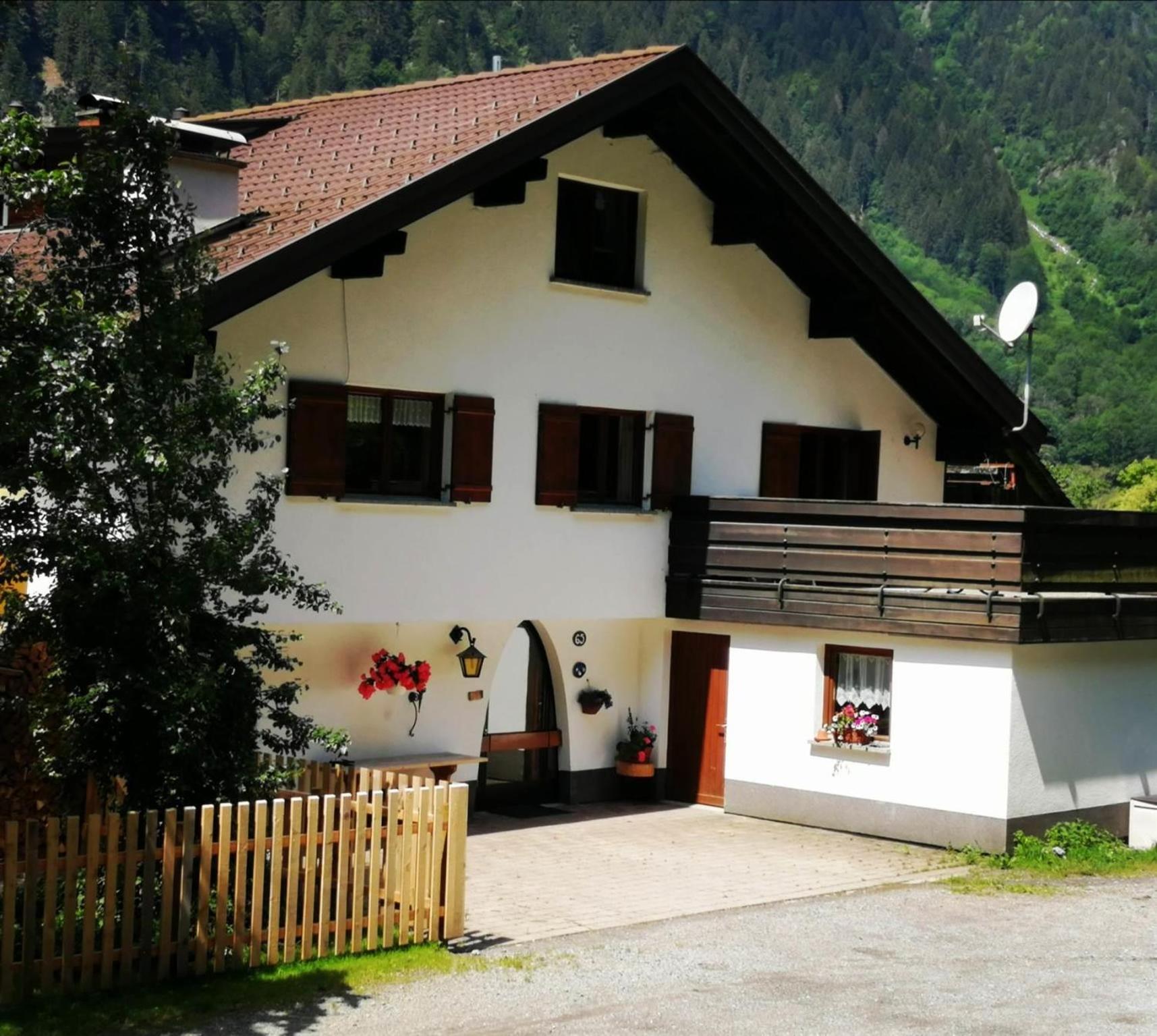 Ferienwohnung Waldhaus view 2