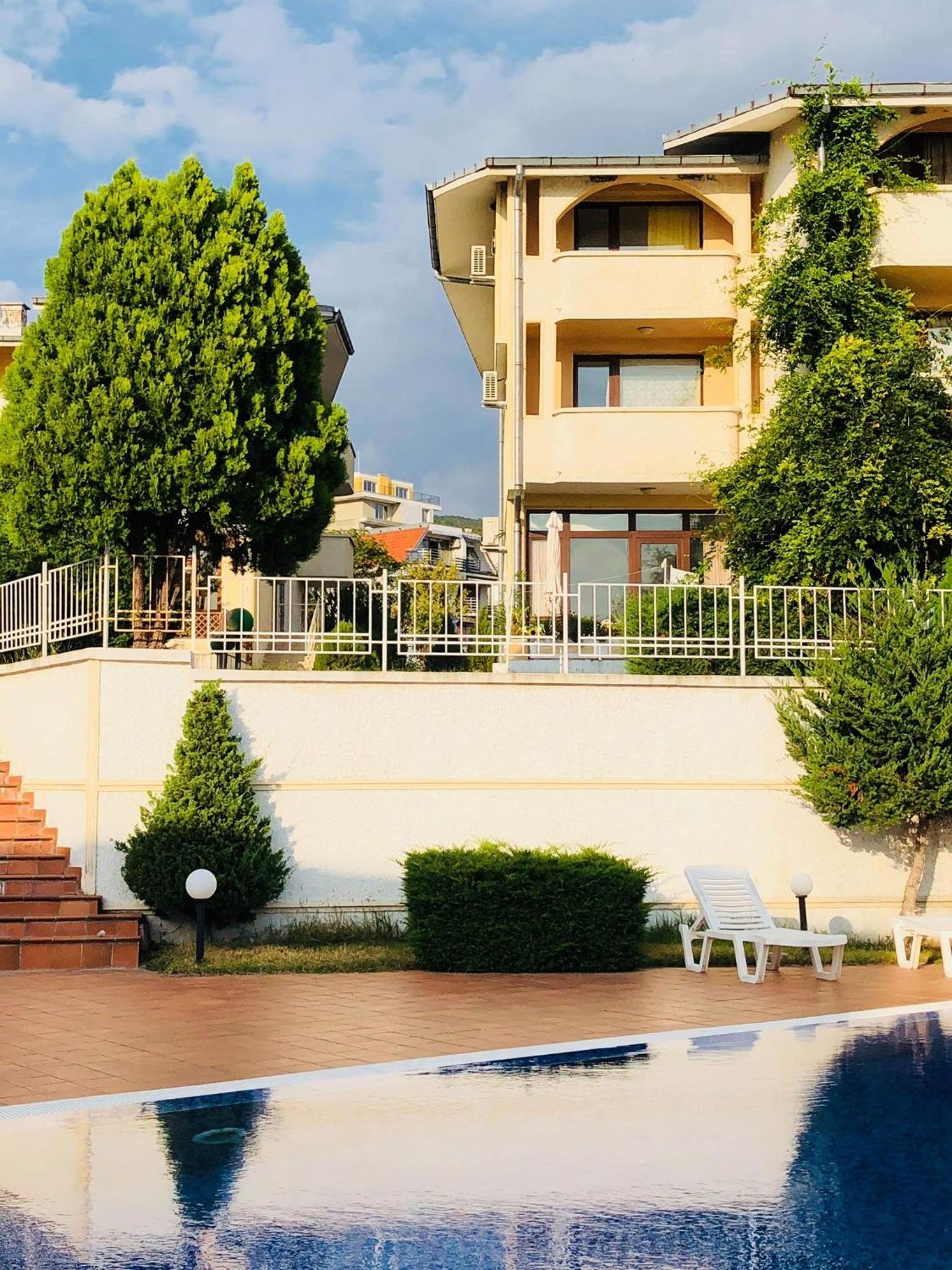 Villa Sun Palace