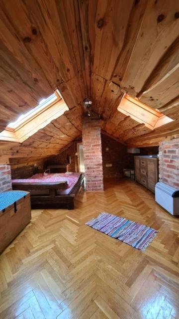 Photo 28