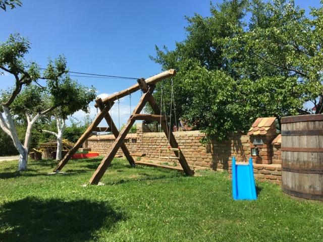 Photo 36