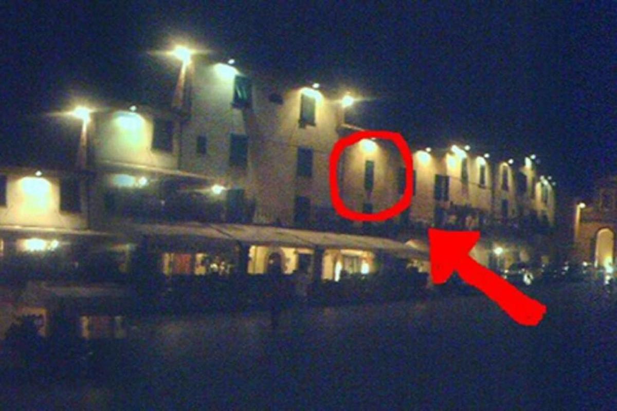 Happy Florence Matteotti Square Greve photo 3