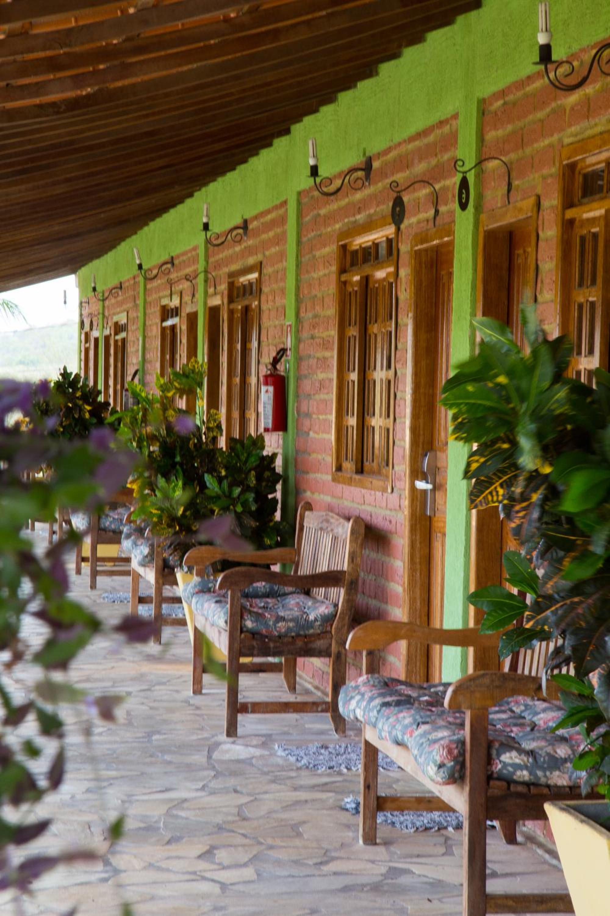 Parque Do Avestruz Eco Resort