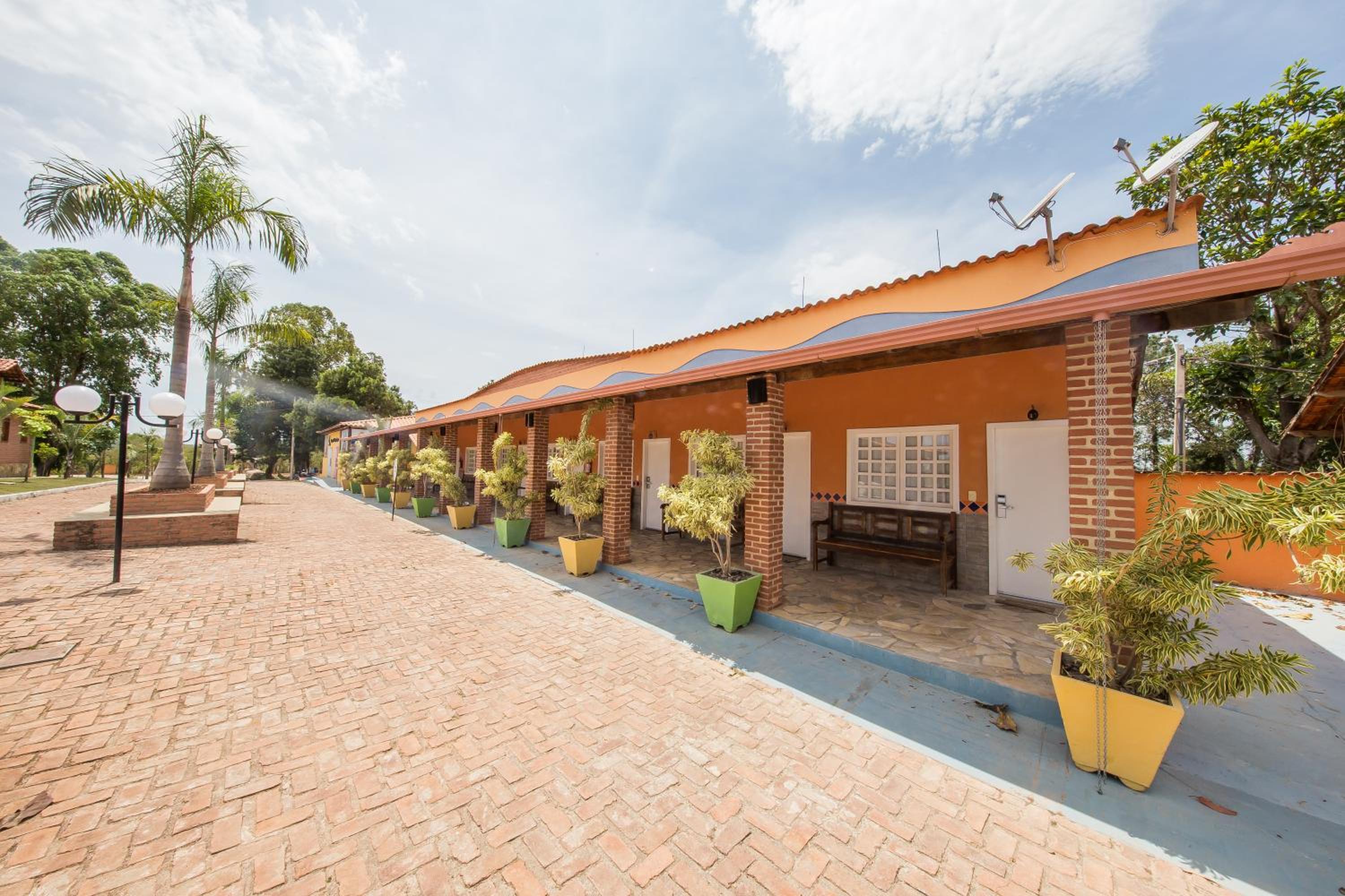 Parque Do Avestruz Eco Resort