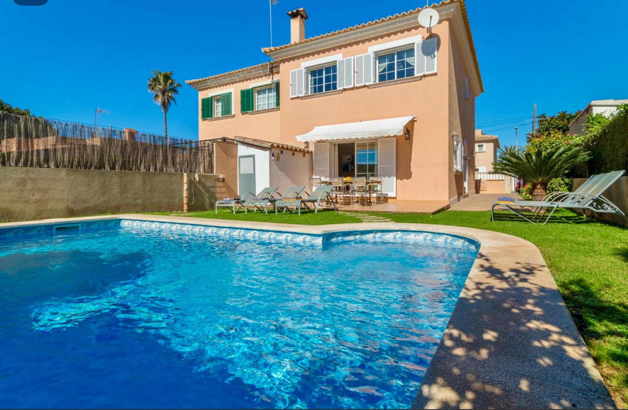 Villa Las Bahías