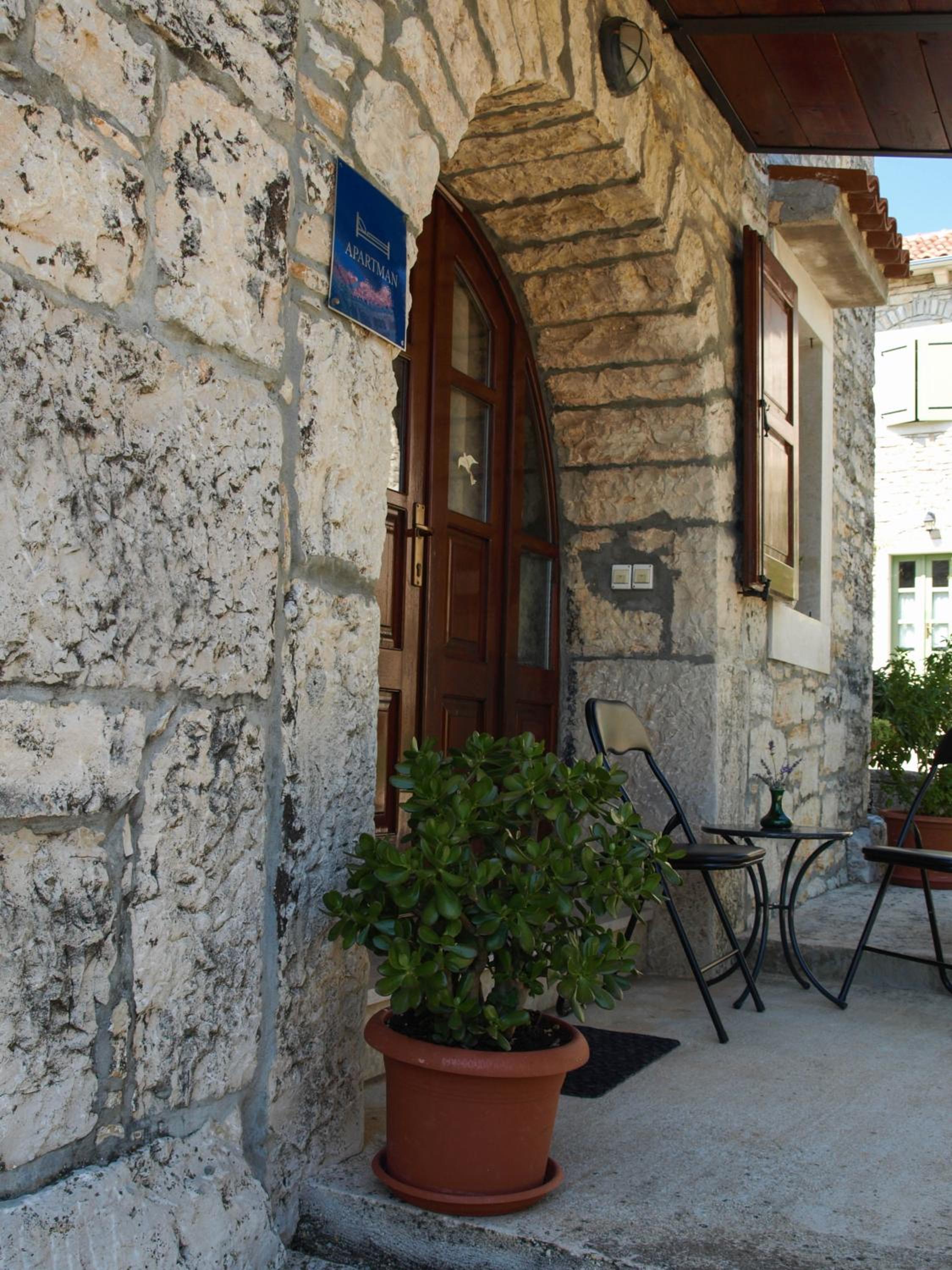 Apartments Heraki