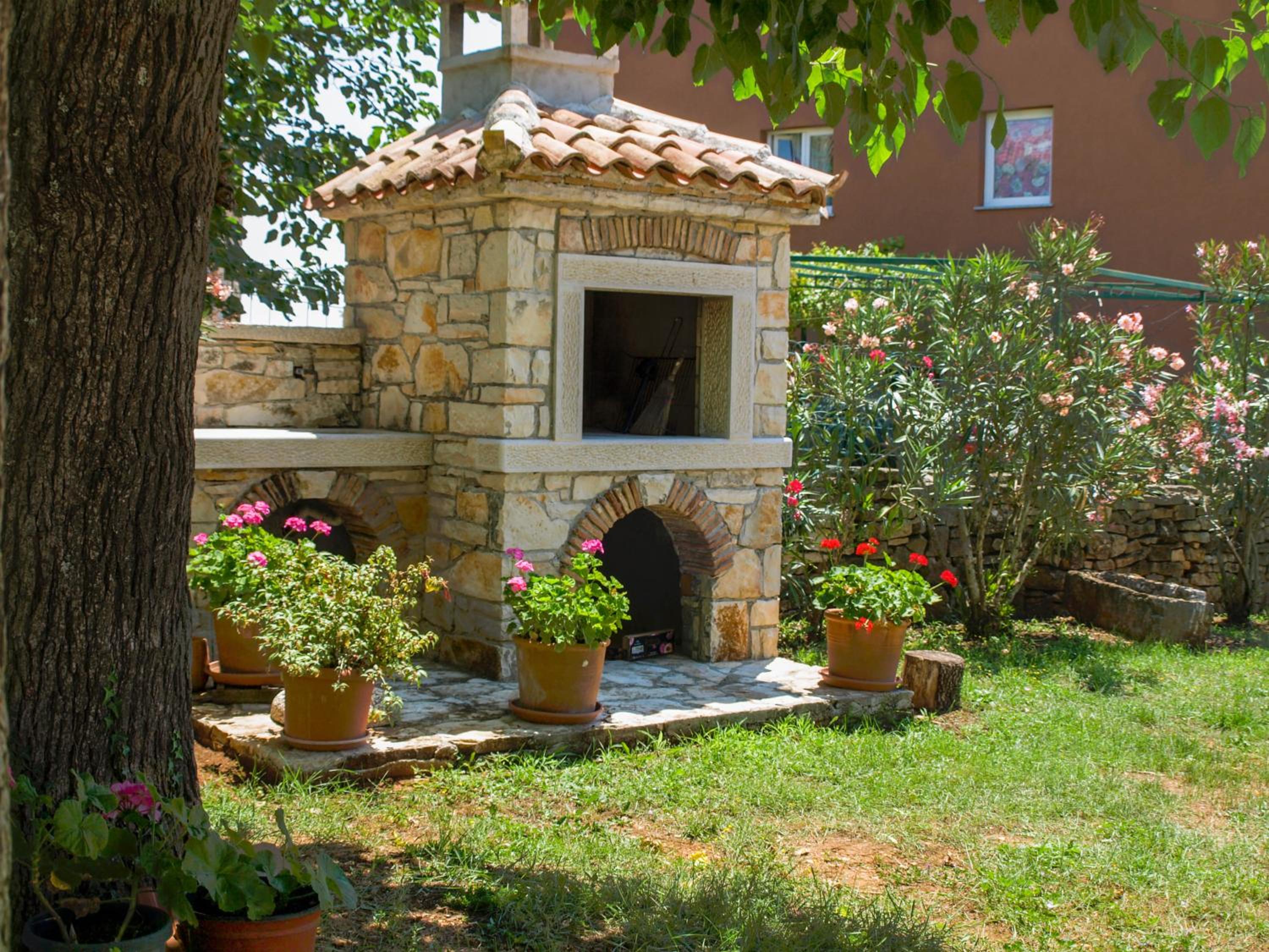 Apartments Heraki